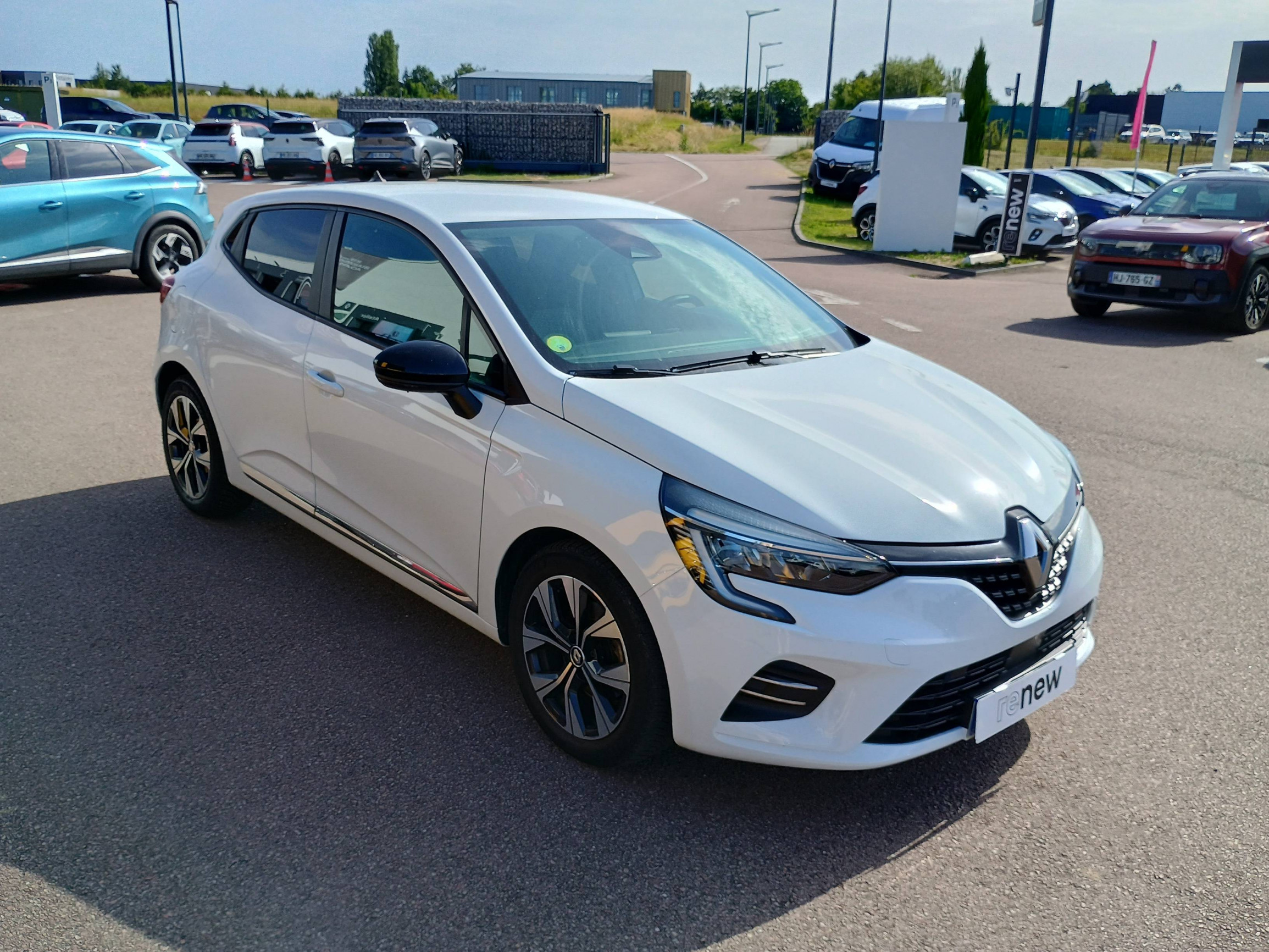 Vente en ligne Renault Clio 5 Clio Blue dCi 100 au prix de 13 991 €