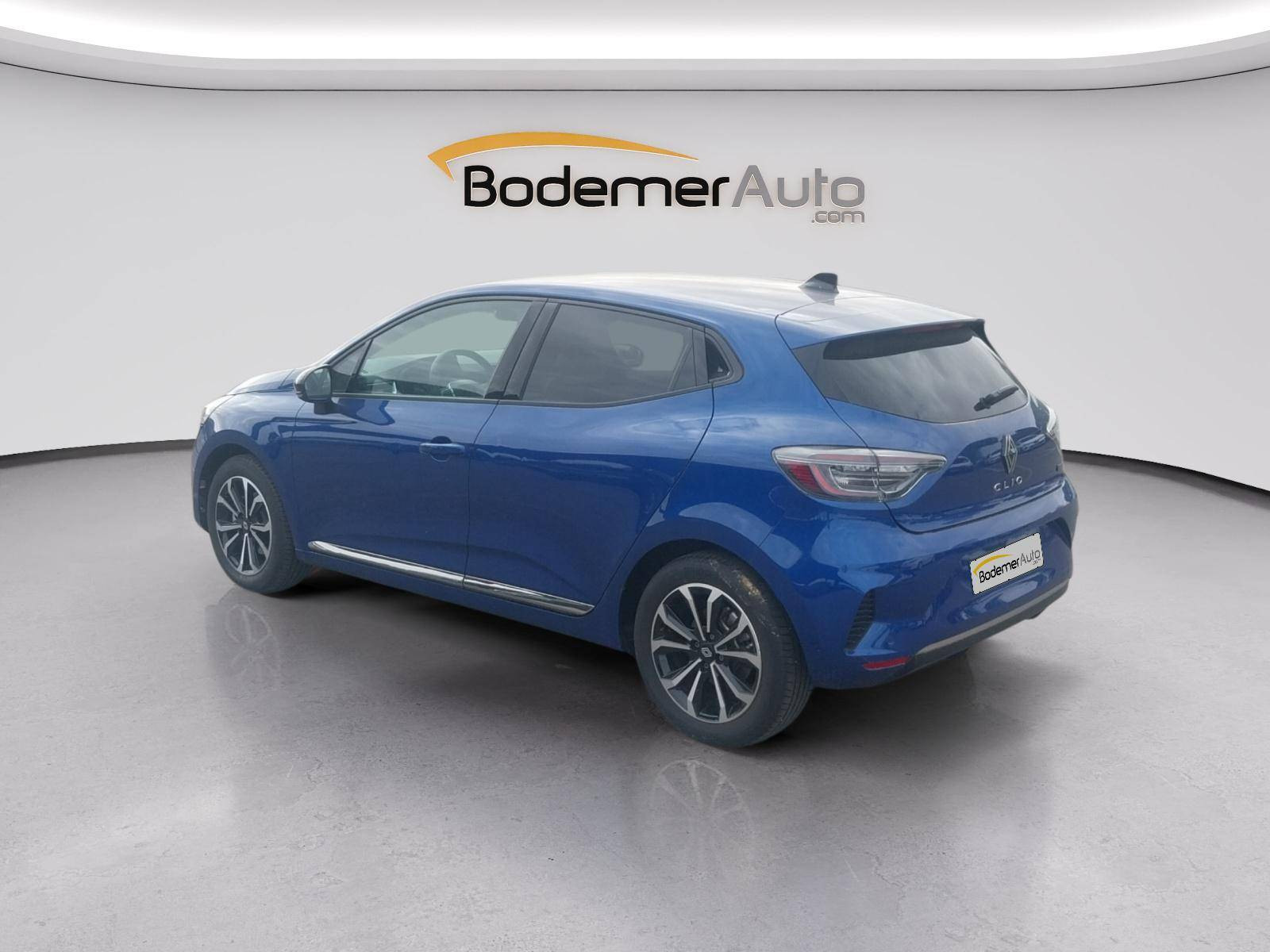 Vente en ligne Renault Clio 5 Clio E-Tech full hybrid 145 ch GSR2 au prix de 20 990 €