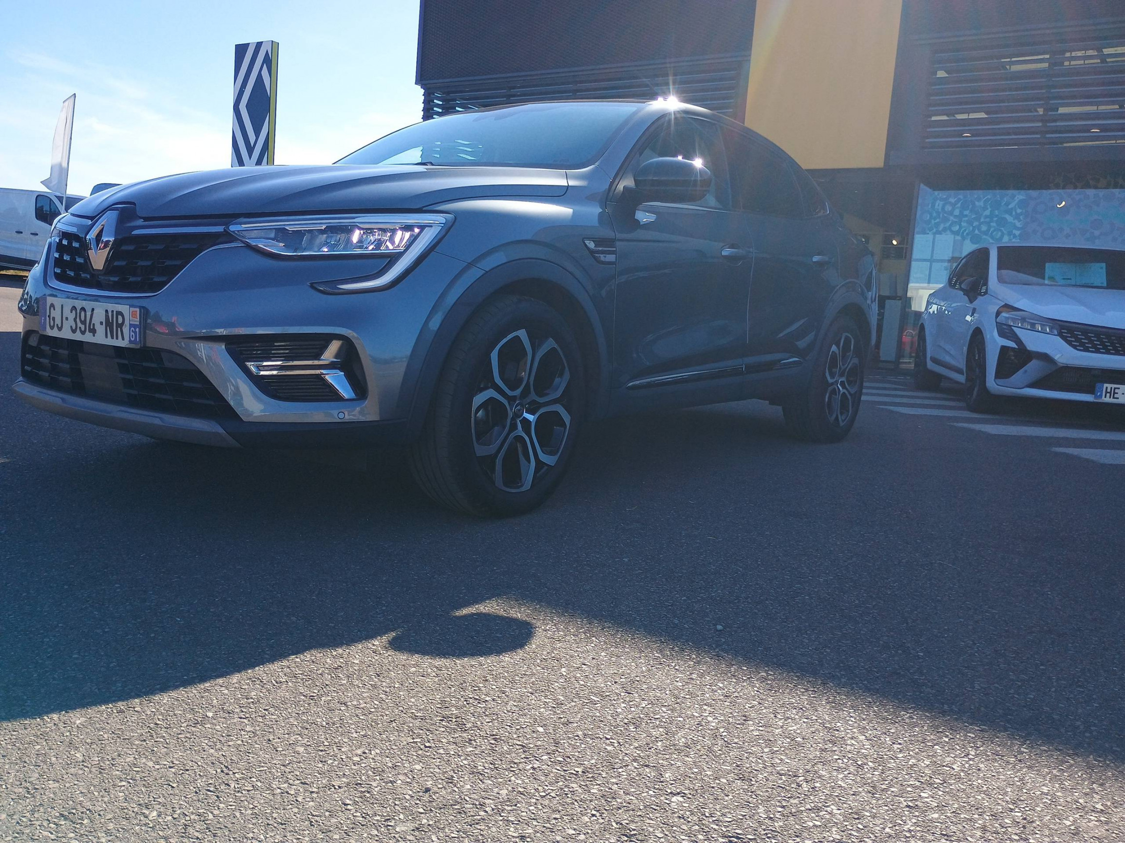 Vente en ligne Renault Arkana  E-Tech 145 - 21B au prix de 19 291 €
