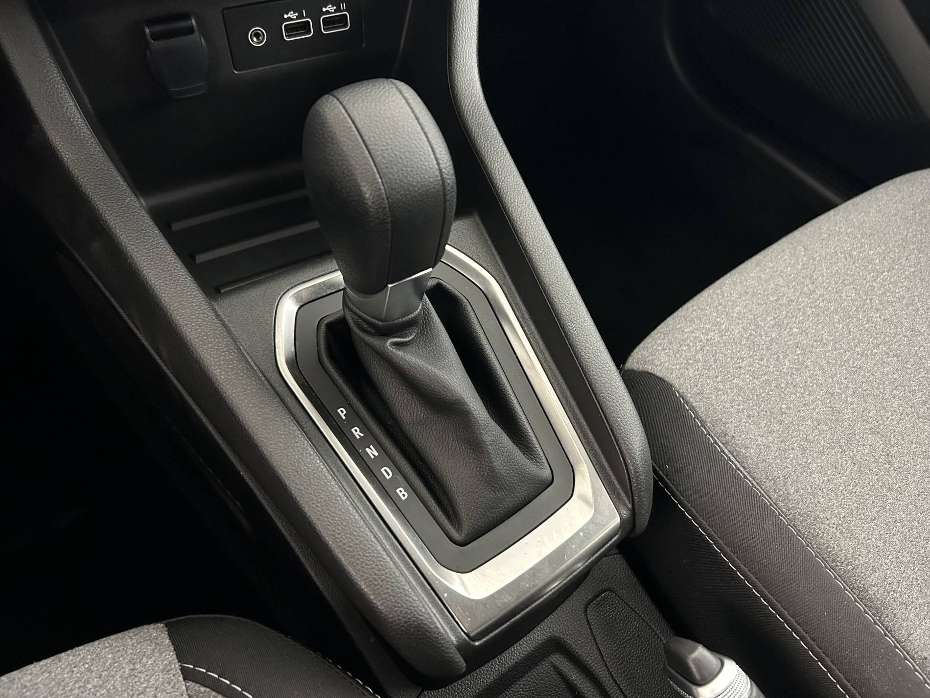 Vente en ligne Renault Clio 5 Clio E-Tech full hybrid 145 ch GSR2 au prix de 19 990 €