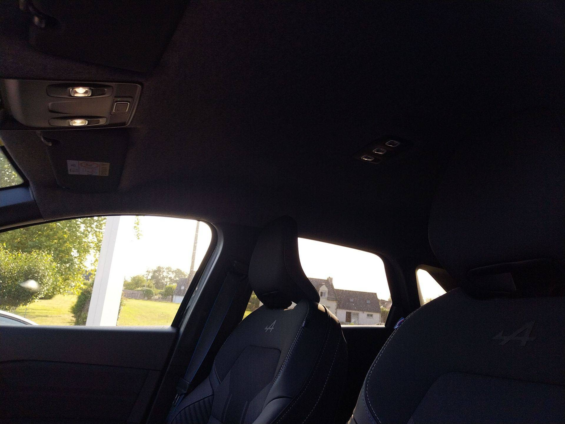 Vente en ligne Renault Symbioz  E-Tech full hybrid 160 ch au prix de 40 600 €