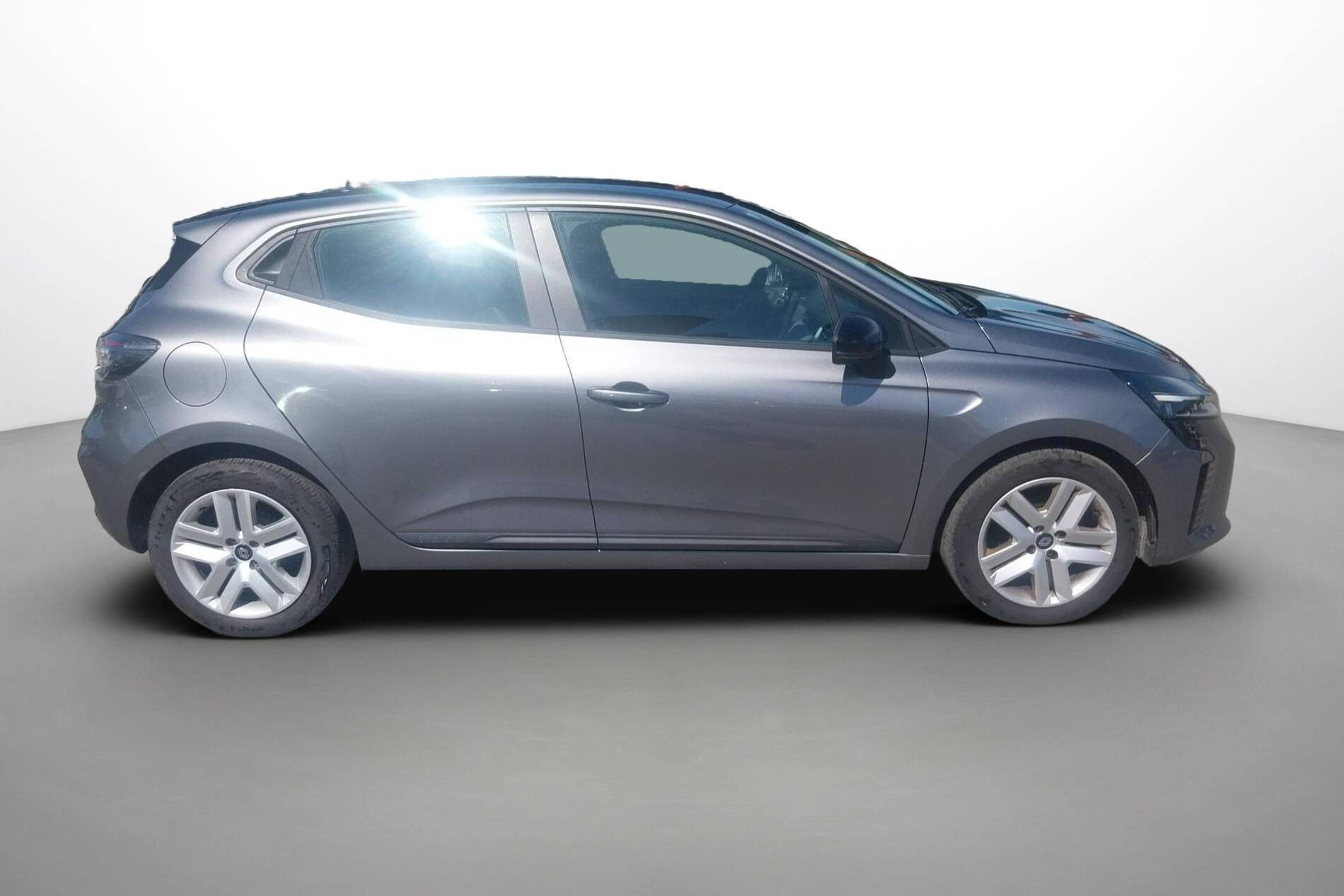 Vente en ligne Renault Clio 5 Clio TCe 90 ch GSR2 au prix de 15 490 €