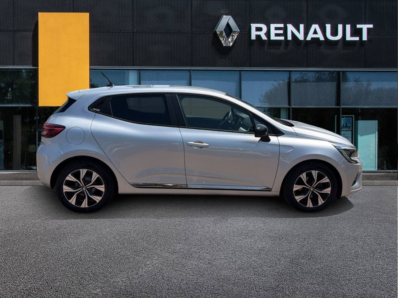 Vente en ligne Renault Clio 5 Clio TCe 90 au prix de 13 990 €