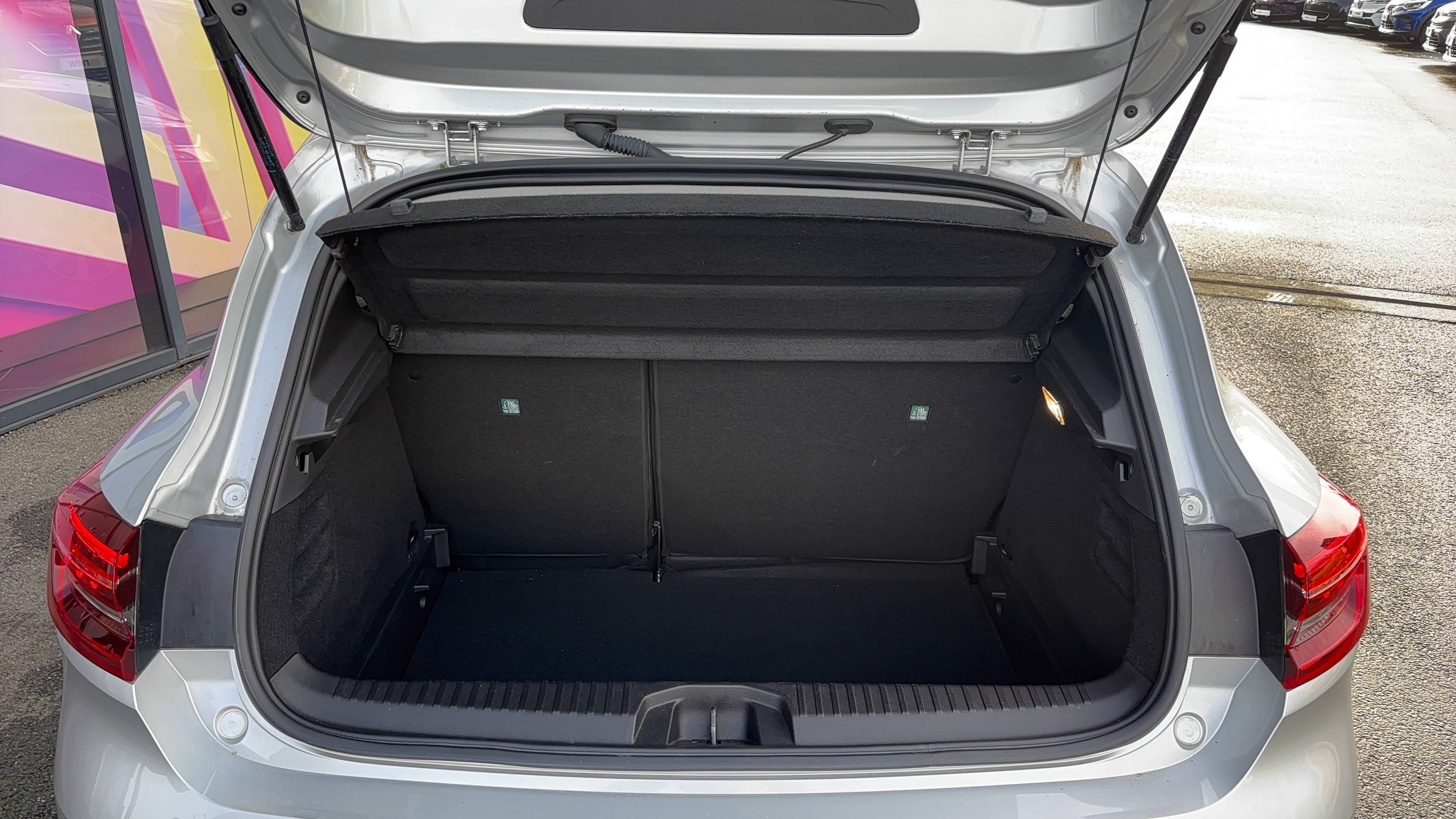 Vente en ligne Renault Clio 5 Clio TCe 90 au prix de 15 490 €