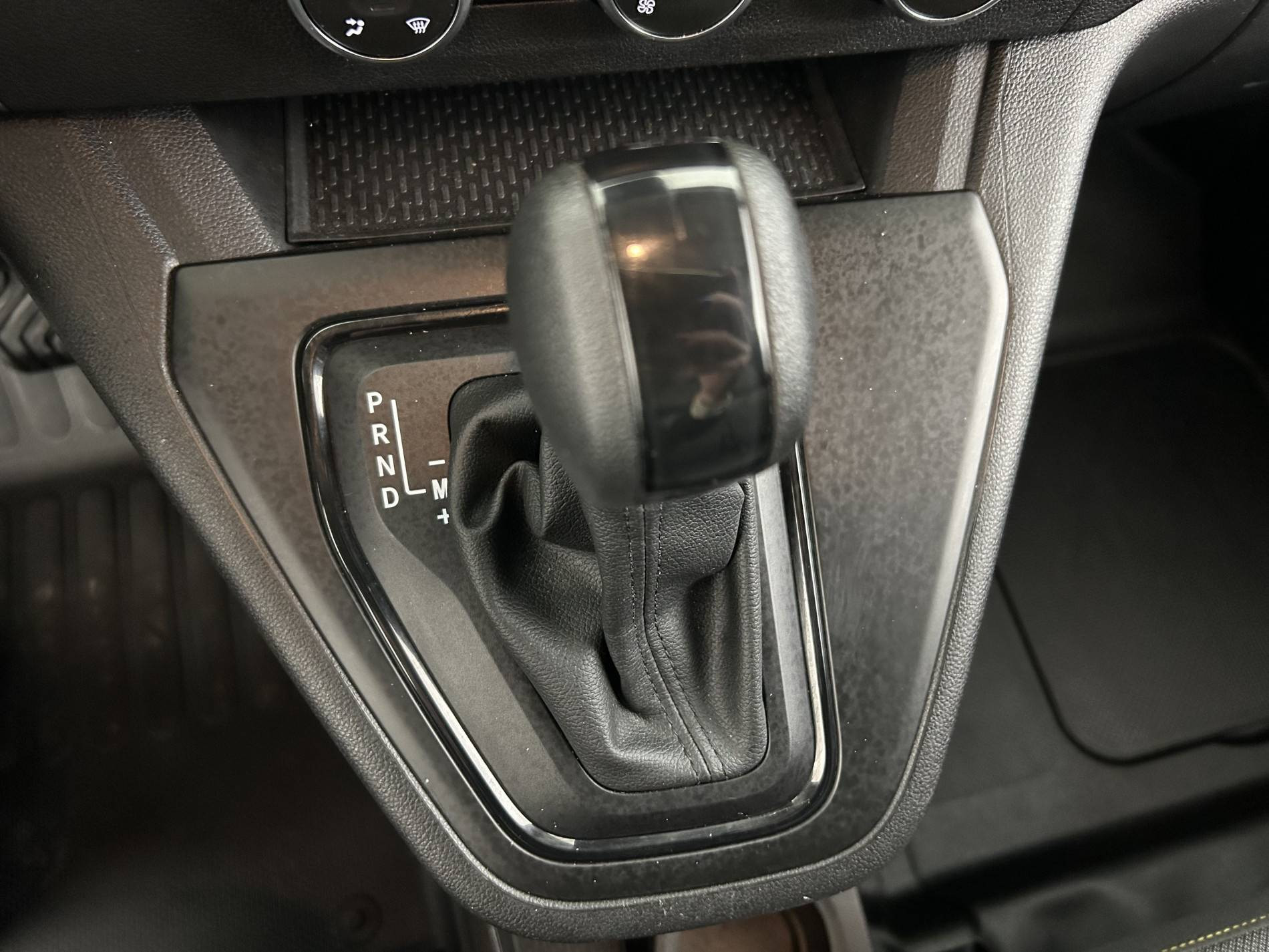 Vente en ligne Renault Kangoo Van  BLUE DCI 115 EDC au prix de 20 490 €