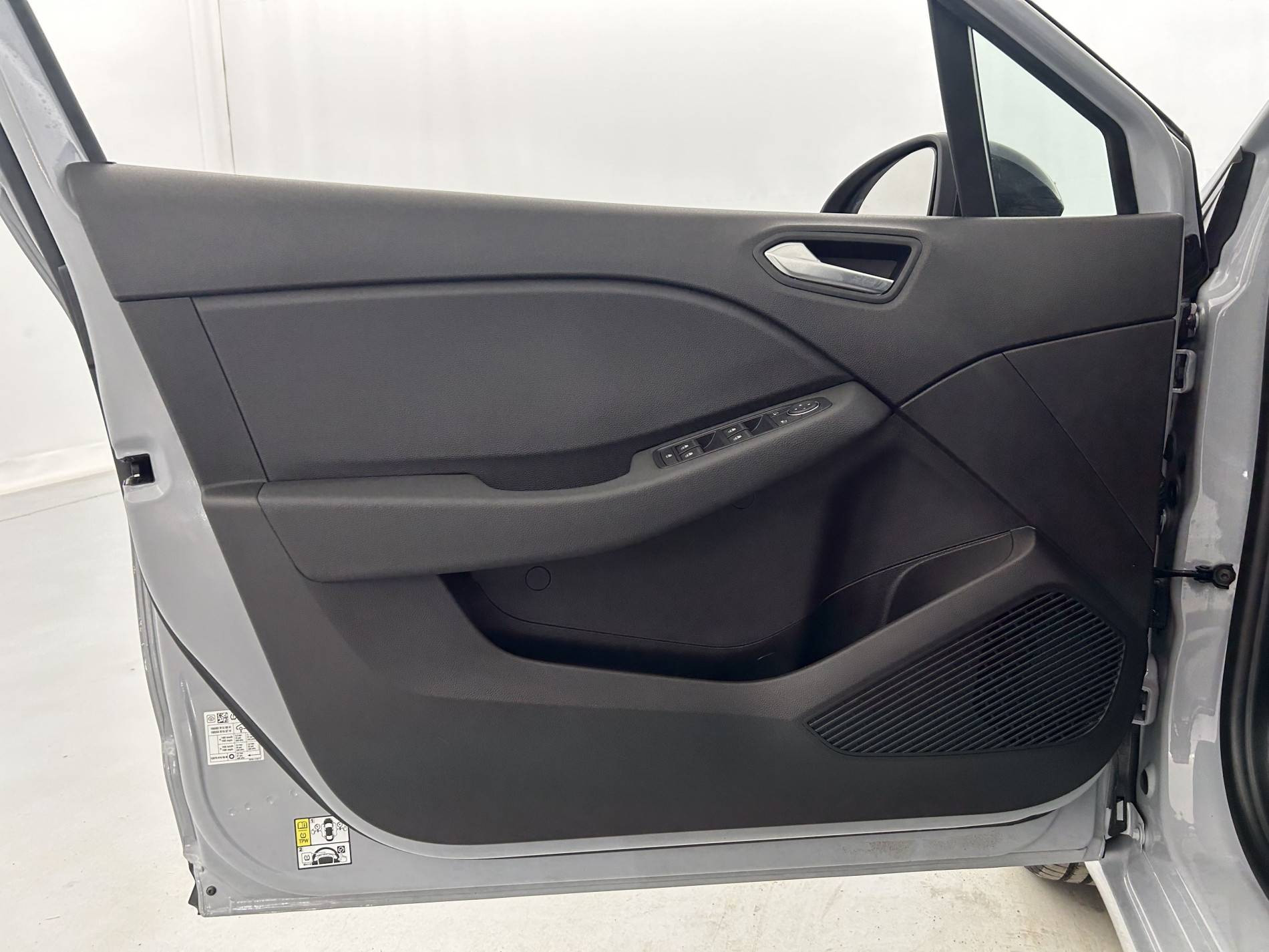 Vente en ligne Renault Clio 5 Clio E-Tech full hybrid 145 ch GSR2 au prix de 19 490 €