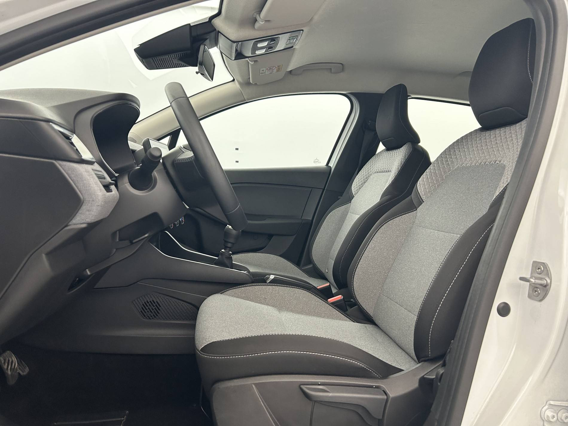 Vente en ligne Renault Clio 5 Clio Blue dCi 100 ch GSR2 au prix de 17 990 €