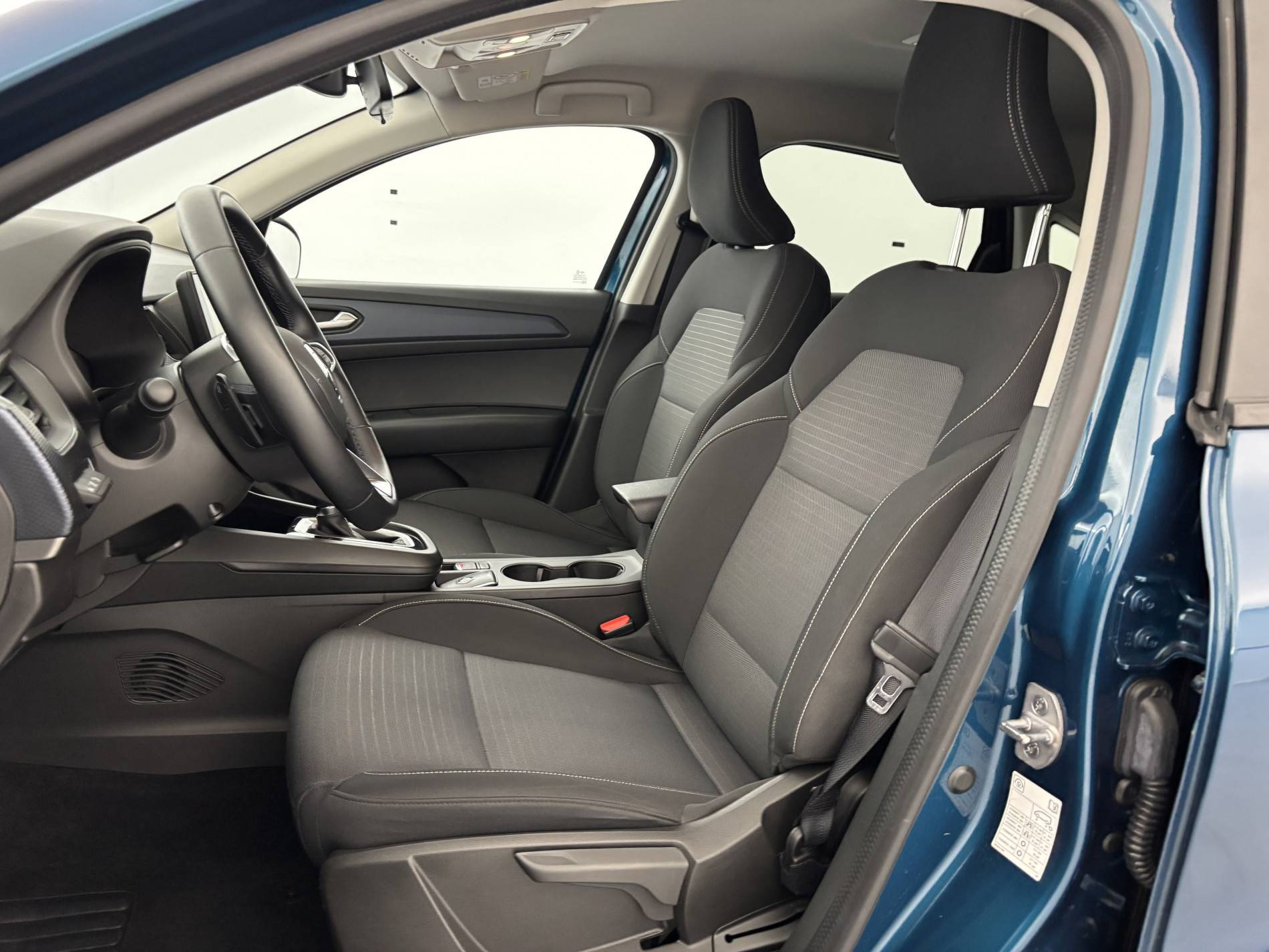 Vente en ligne Renault Arkana  mild hybrid 140 EDC FAP - 22 au prix de 18 990 €