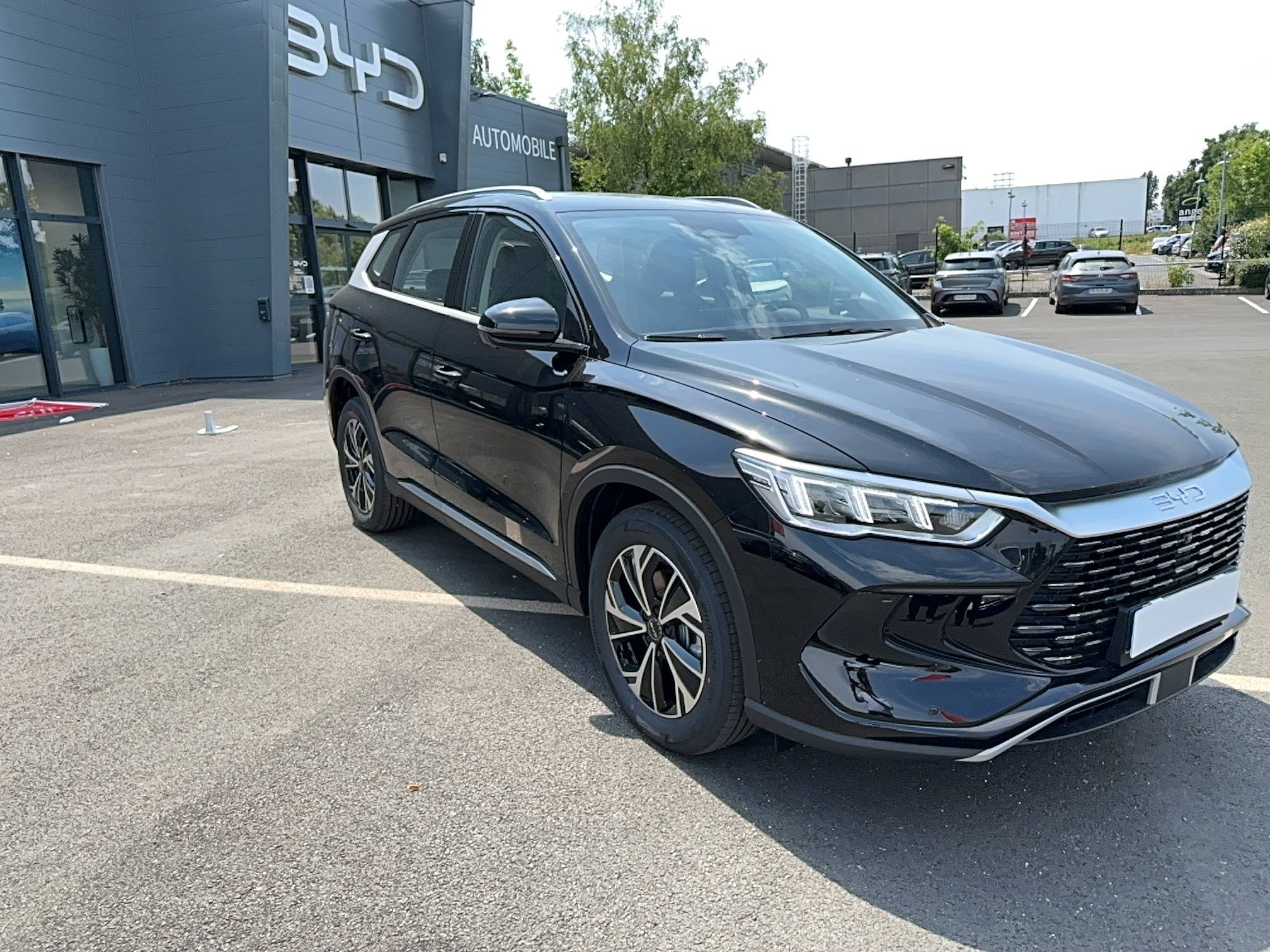 Vente en ligne Byd Sealion 5  1.5l DM-i 212 ch PHEV au prix de 31 690 €