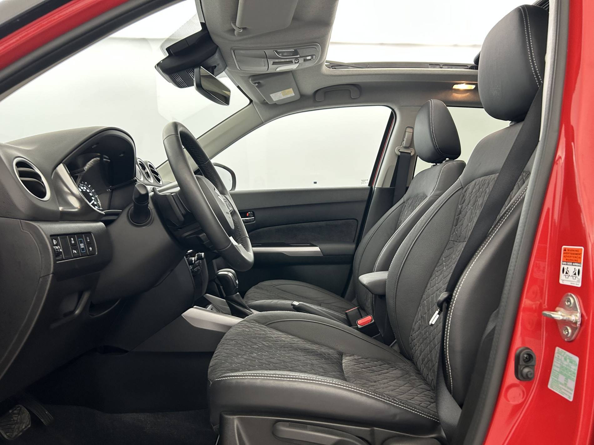 Vente en ligne Suzuki Vitara  1.5 Dualjet Hybrid Auto au prix de 22 890 €