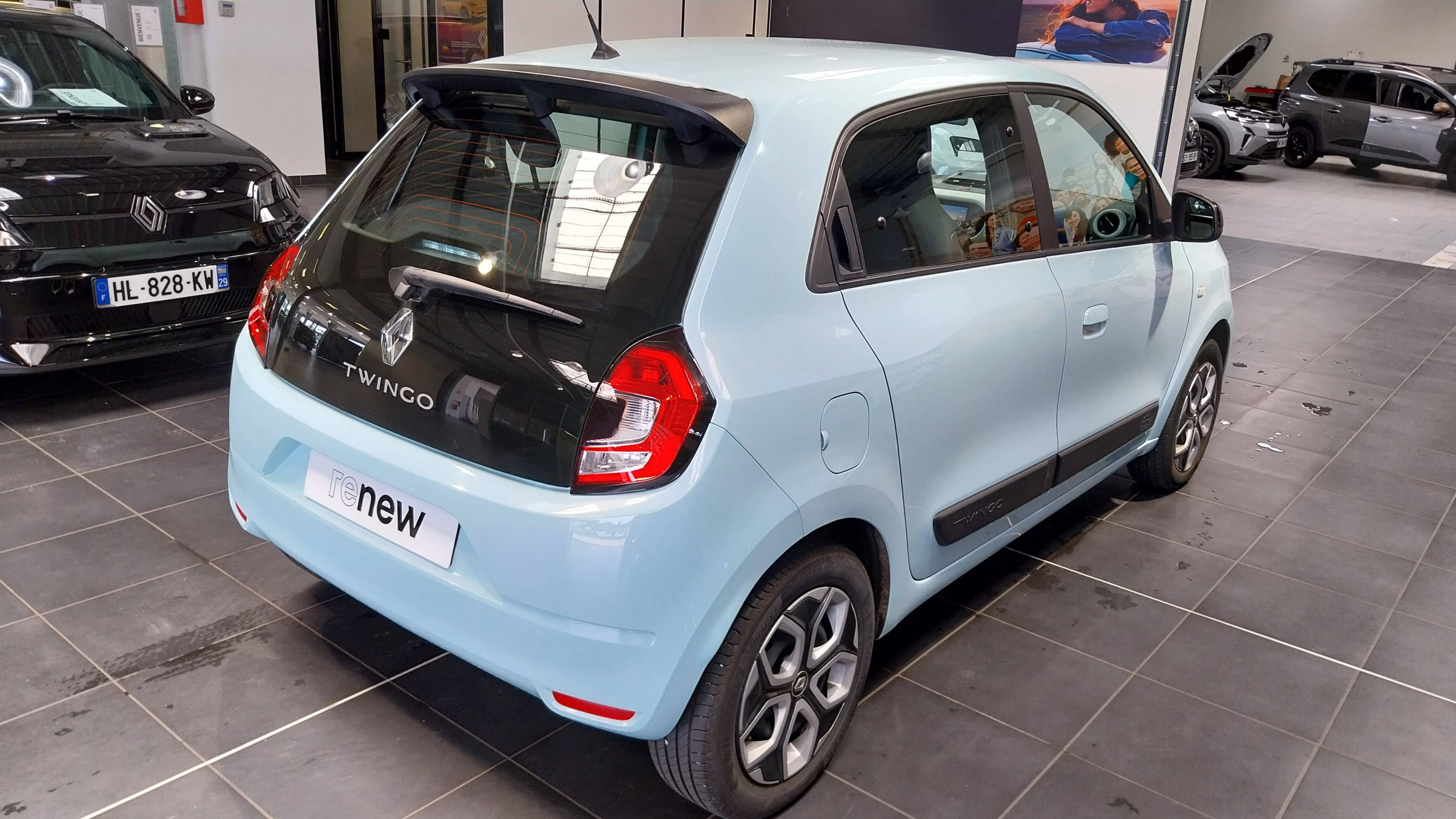 Vente en ligne Renault Twingo Electrique Twingo III E-Tech au prix de 11 990 €