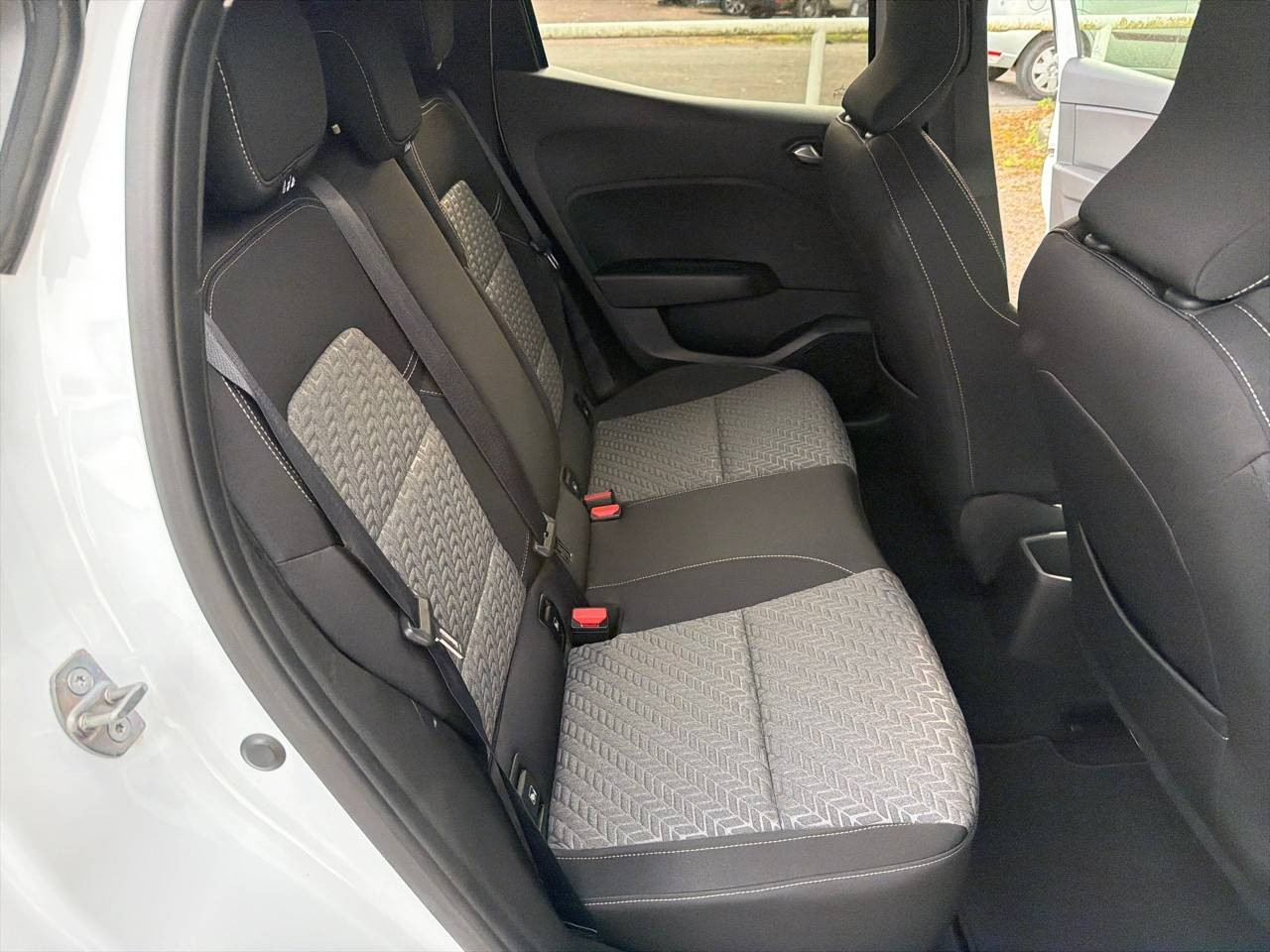 Vente en ligne Renault Clio 5 Clio SCe 65 au prix de 13 490 €