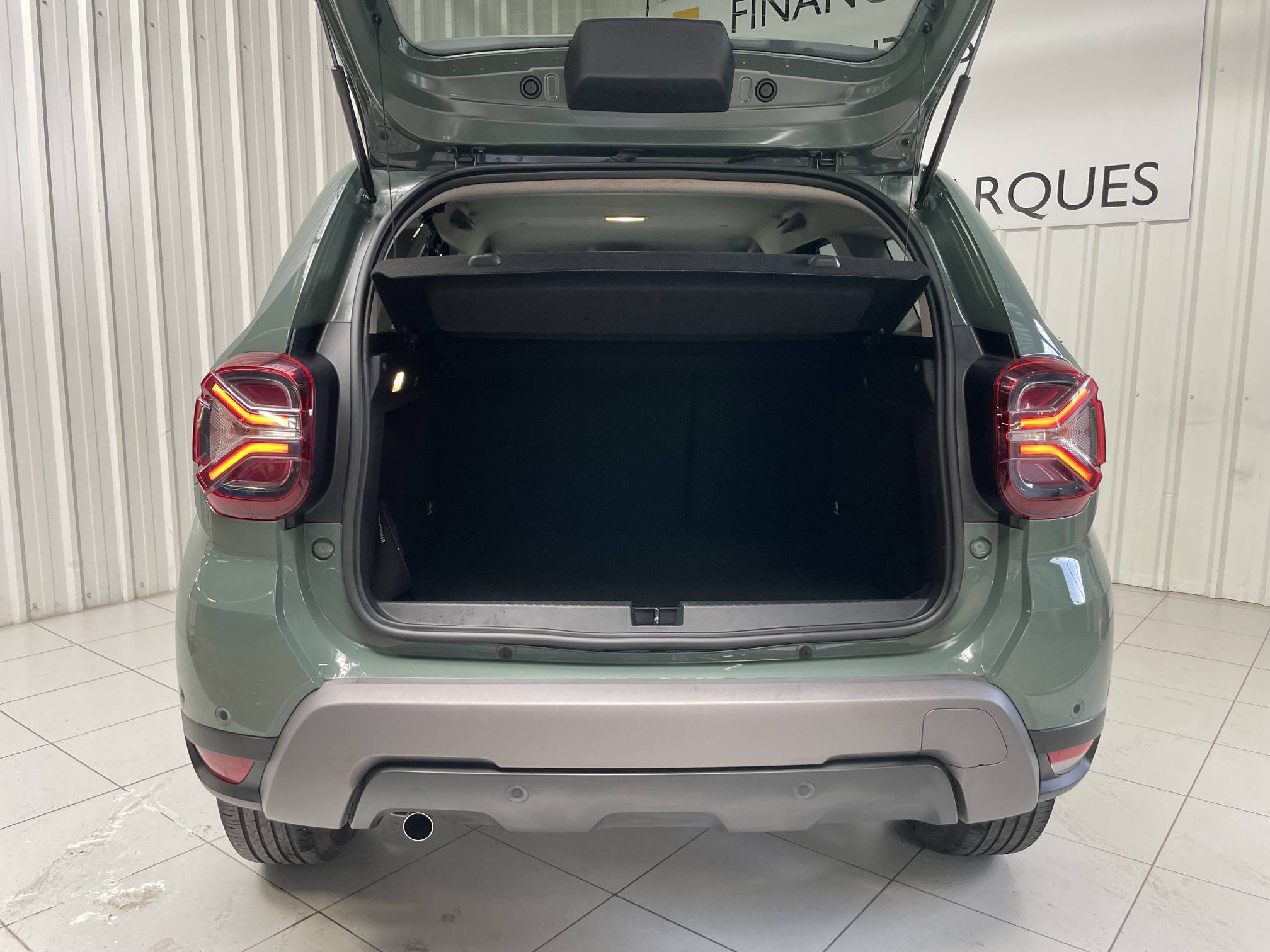 Vente en ligne Dacia Duster  ECO-G 100 4x2 au prix de 17 499 €