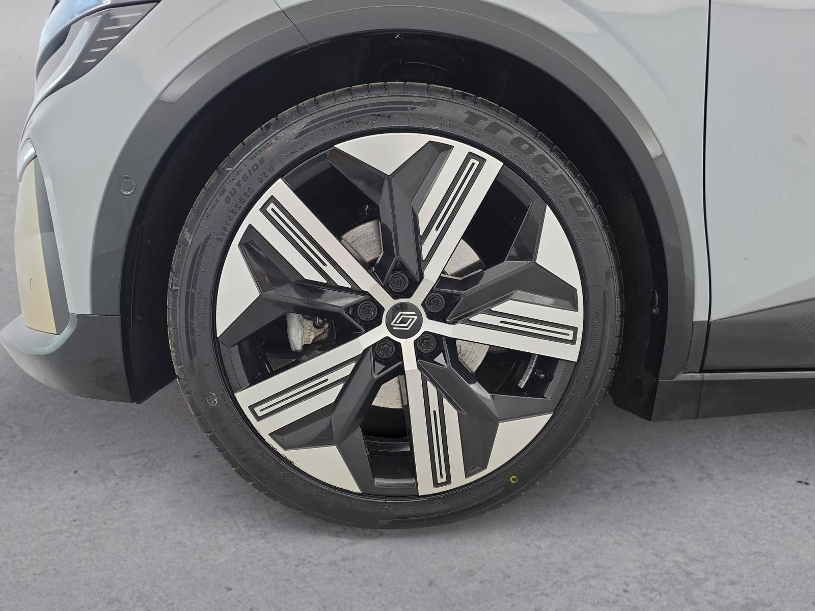 Vente en ligne Renault Megane E-Tech  EV60 220 ch super charge au prix de 25 499 €
