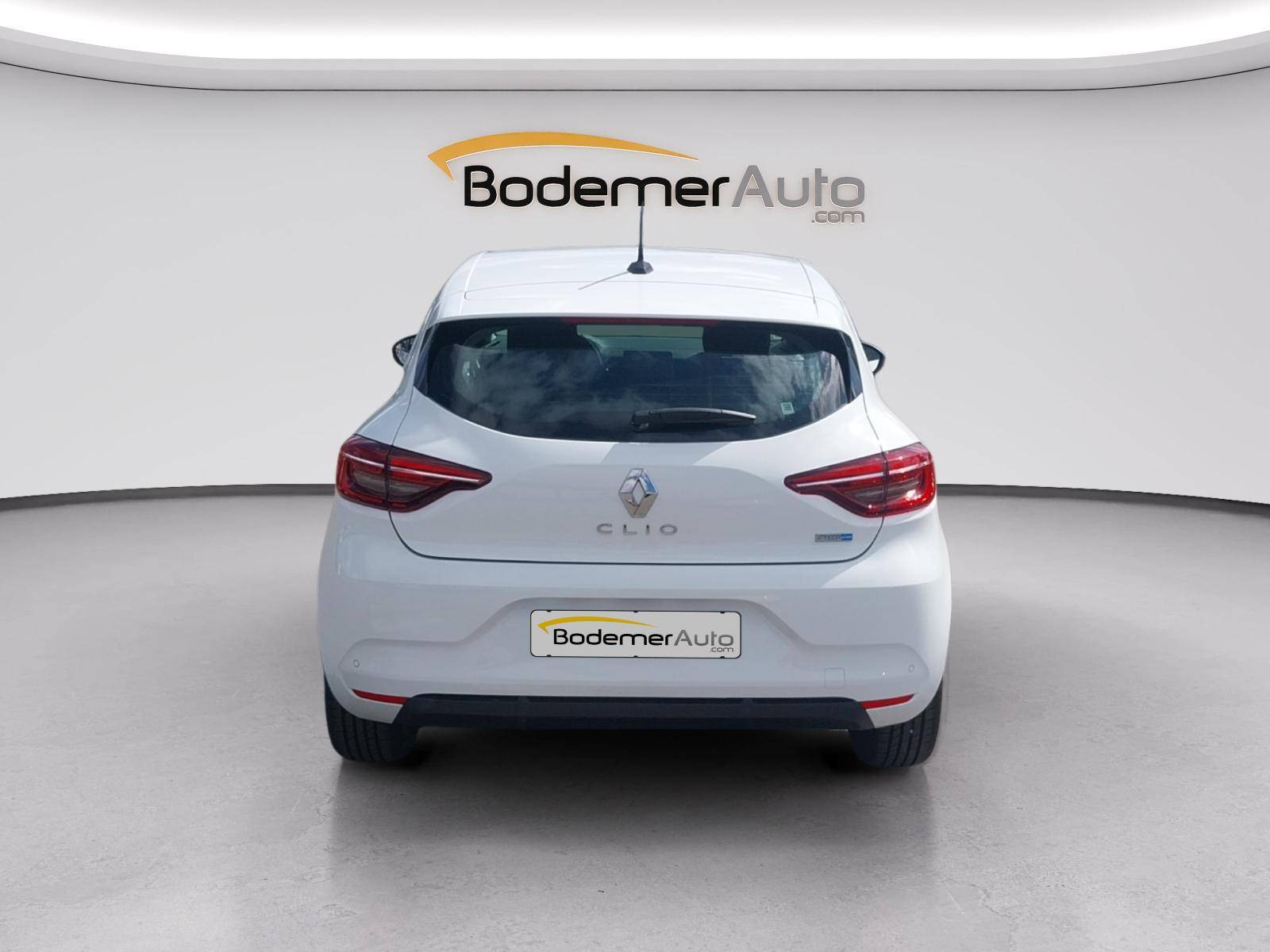 Vente en ligne Renault Clio 5 Clio E-Tech 140 - 21N au prix de 14 890 €