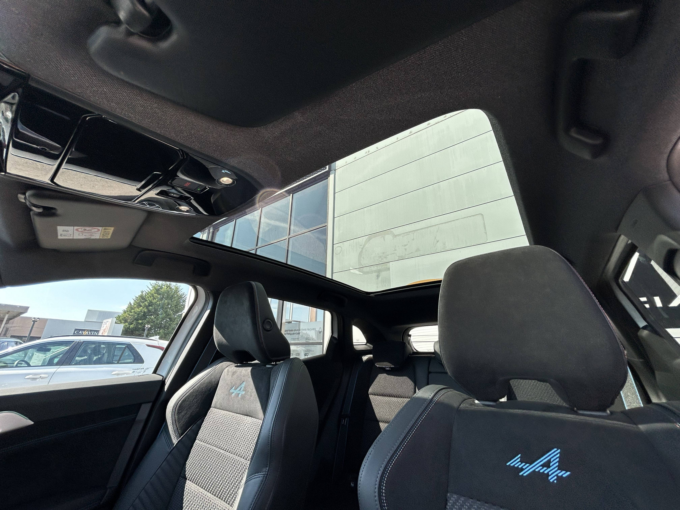 Vente en ligne Renault Austral  full hybrid E-Tech 200 ch au prix de 42 980 €