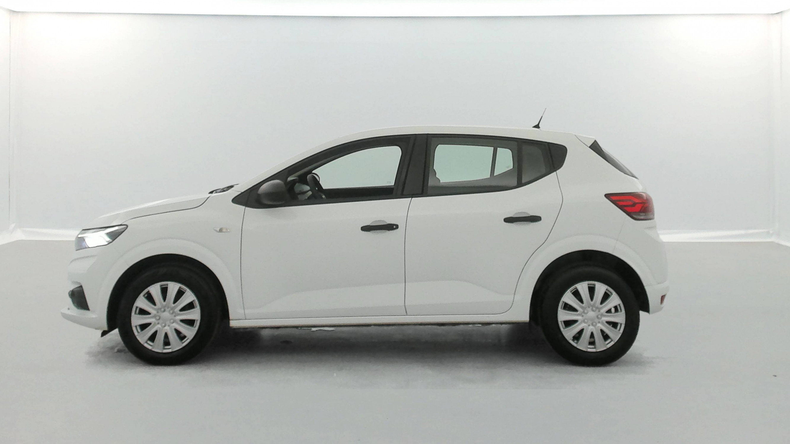 Vente en ligne Dacia Sandero  ECO-G 100 au prix de 11 490 €