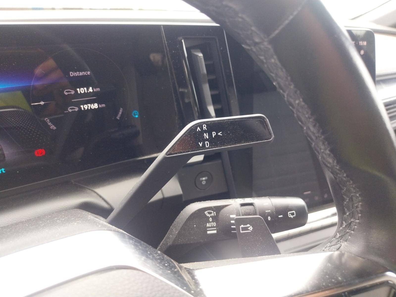 Vente en ligne Renault Megane E-Tech  EV40 130ch standard charge au prix de 21 790 €