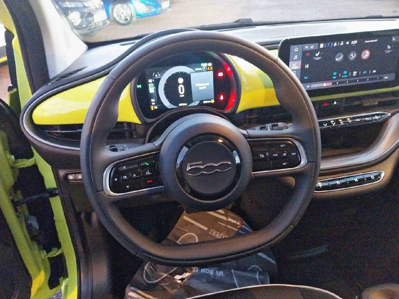 Vente en ligne Fiat 500e 3+1 500 3+1 e 95 ch au prix de 17 590 €