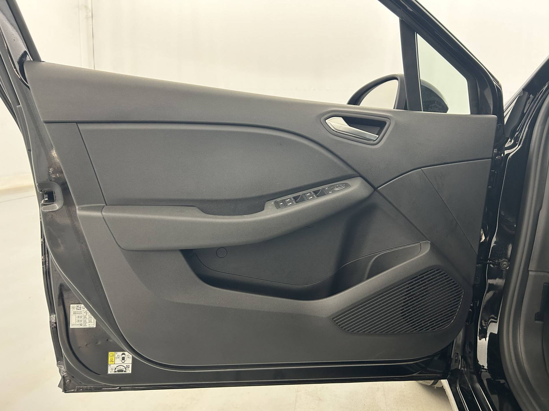 Vente en ligne Renault Clio 5 Clio E-Tech full hybrid 145 ch GSR2 au prix de 20 300 €