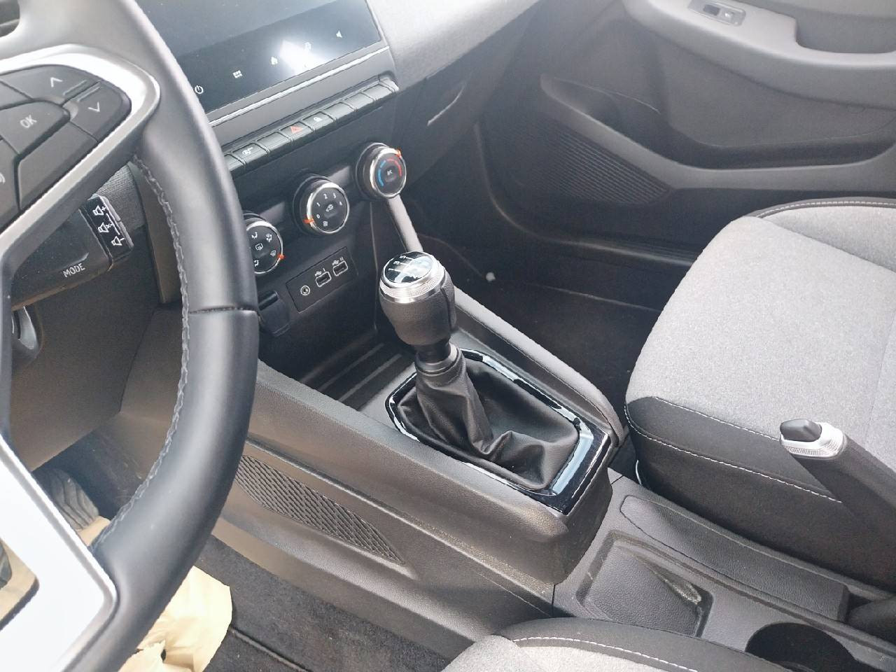 Vente en ligne Renault Clio 5 Clio SCe 65 au prix de 14 990 €