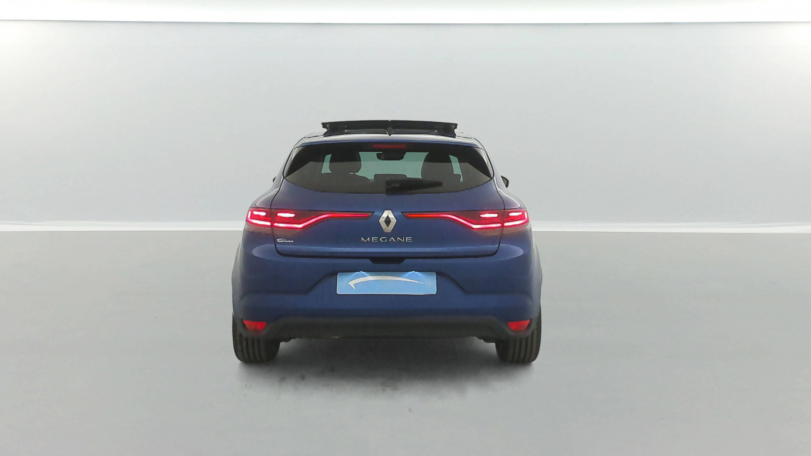 Vente en ligne Renault Megane 4  Blue dCi 115 EDC au prix de 20 990 €