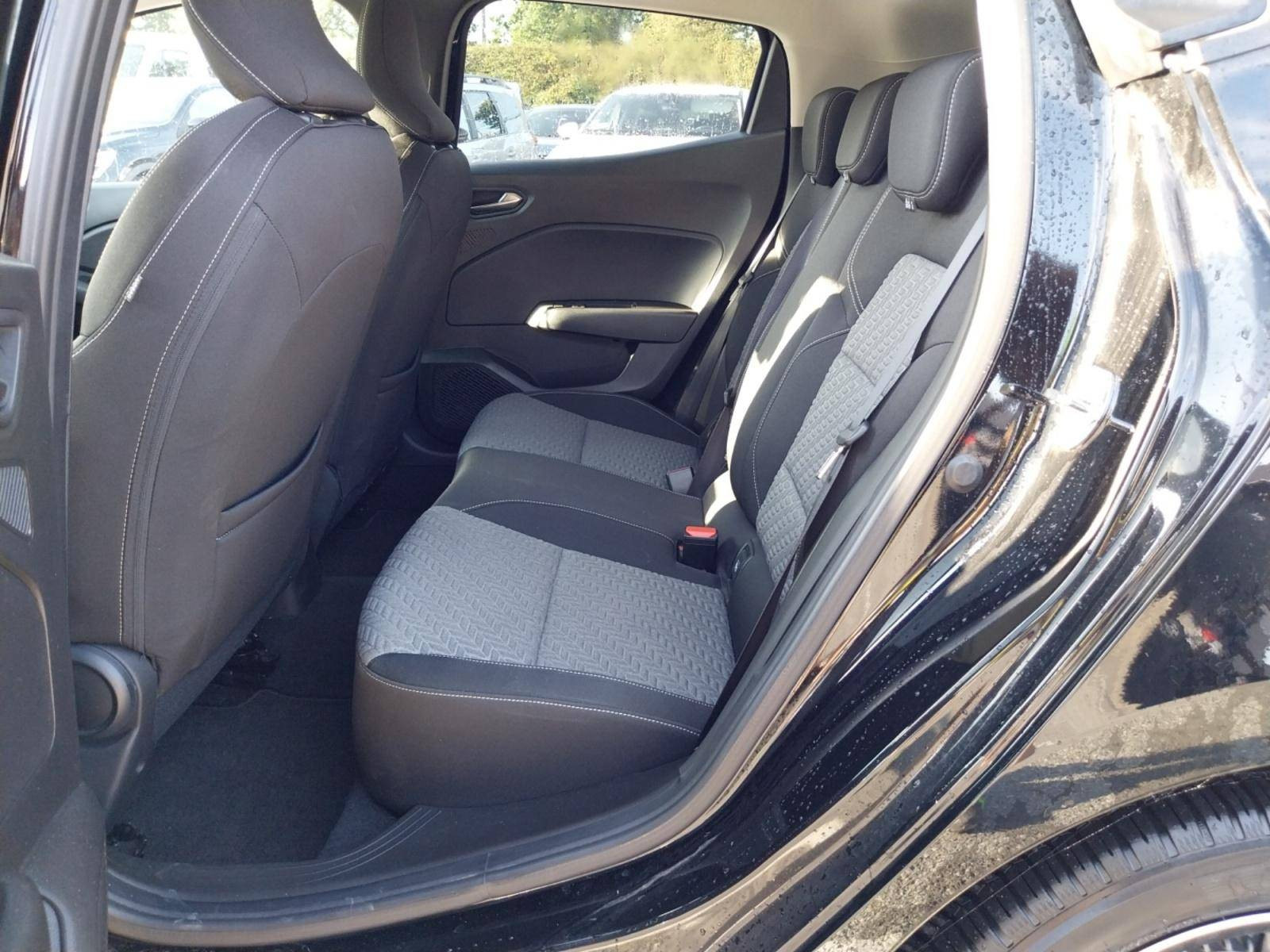 Vente en ligne Renault Clio 5 Clio TCe 100 GPL au prix de 13 990 €