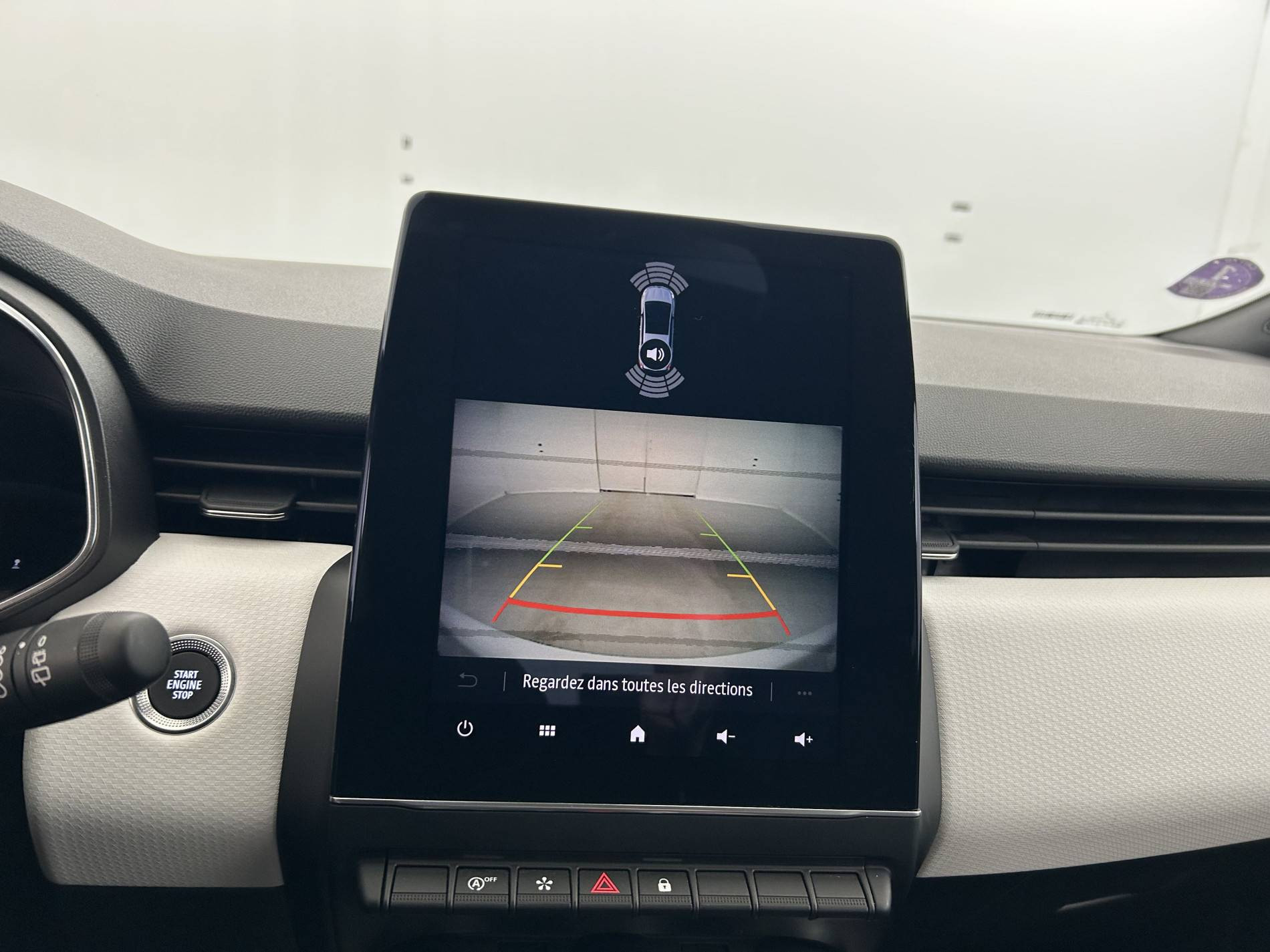 Vente en ligne Renault Clio 5 Clio TCe 90 au prix de 15 490 €