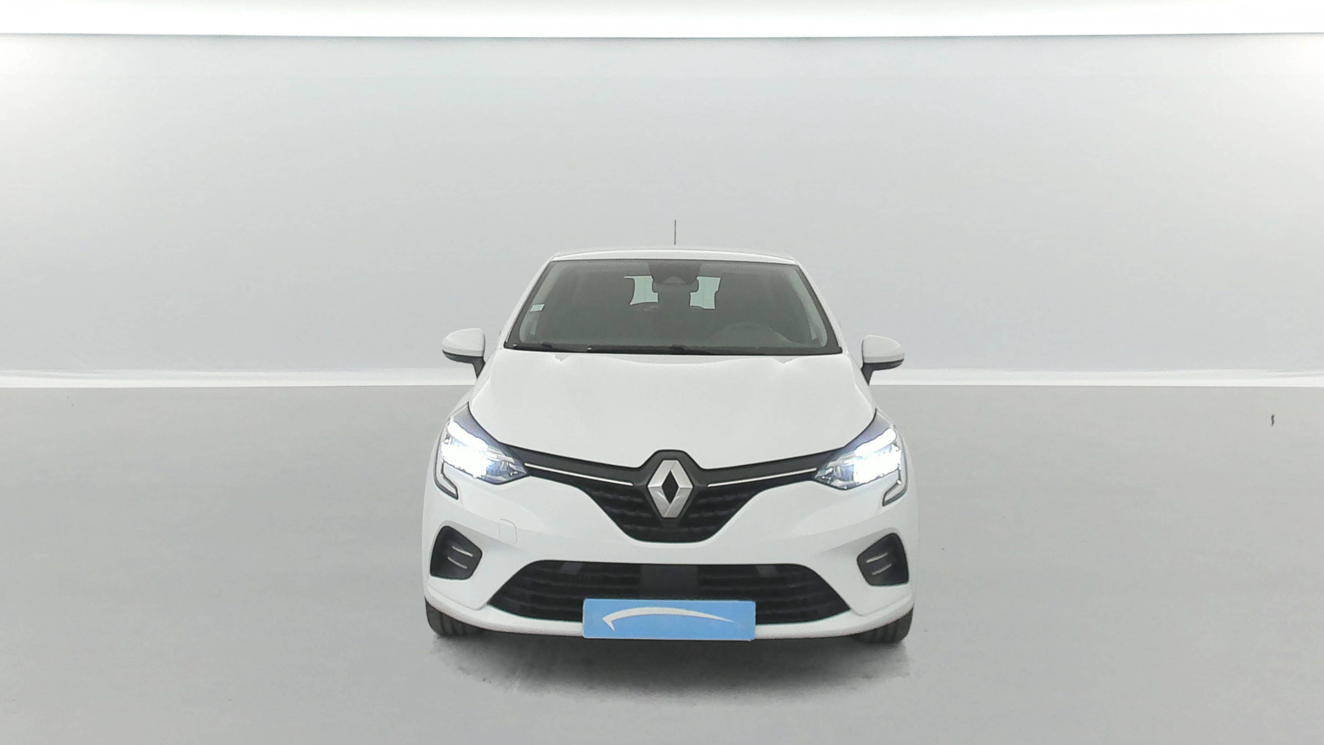 Vente en ligne Renault Clio 5 Clio TCe 90 - 21 au prix de 13 990 €