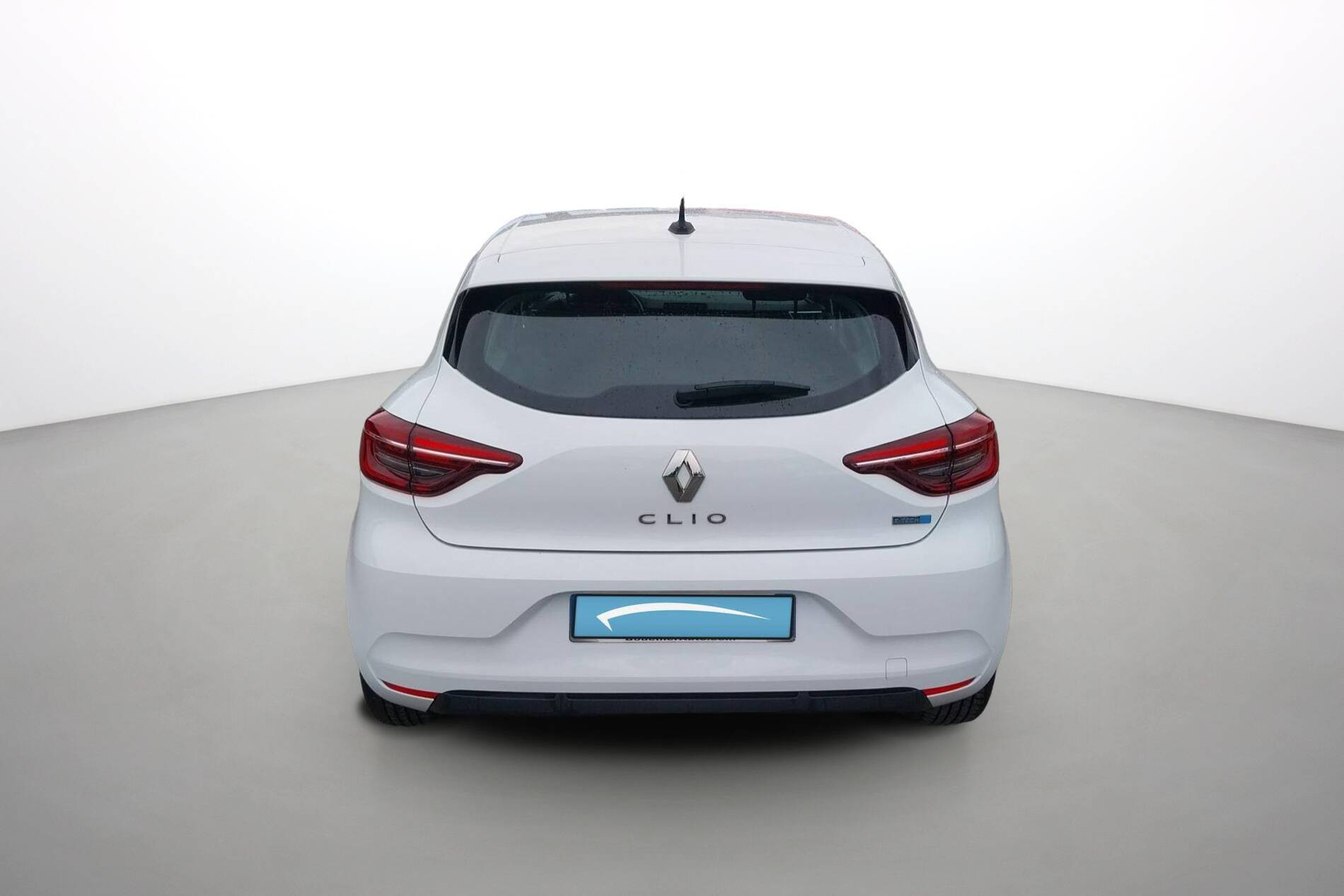 Vente en ligne Renault Clio 5 Clio E-Tech 140 - 21N au prix de 14 290 €
