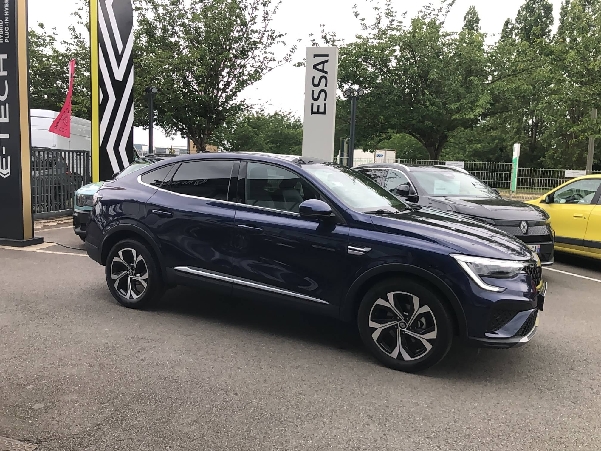 Vente en ligne Renault Arkana  E-Tech 145 - 23 au prix de 22 990 €