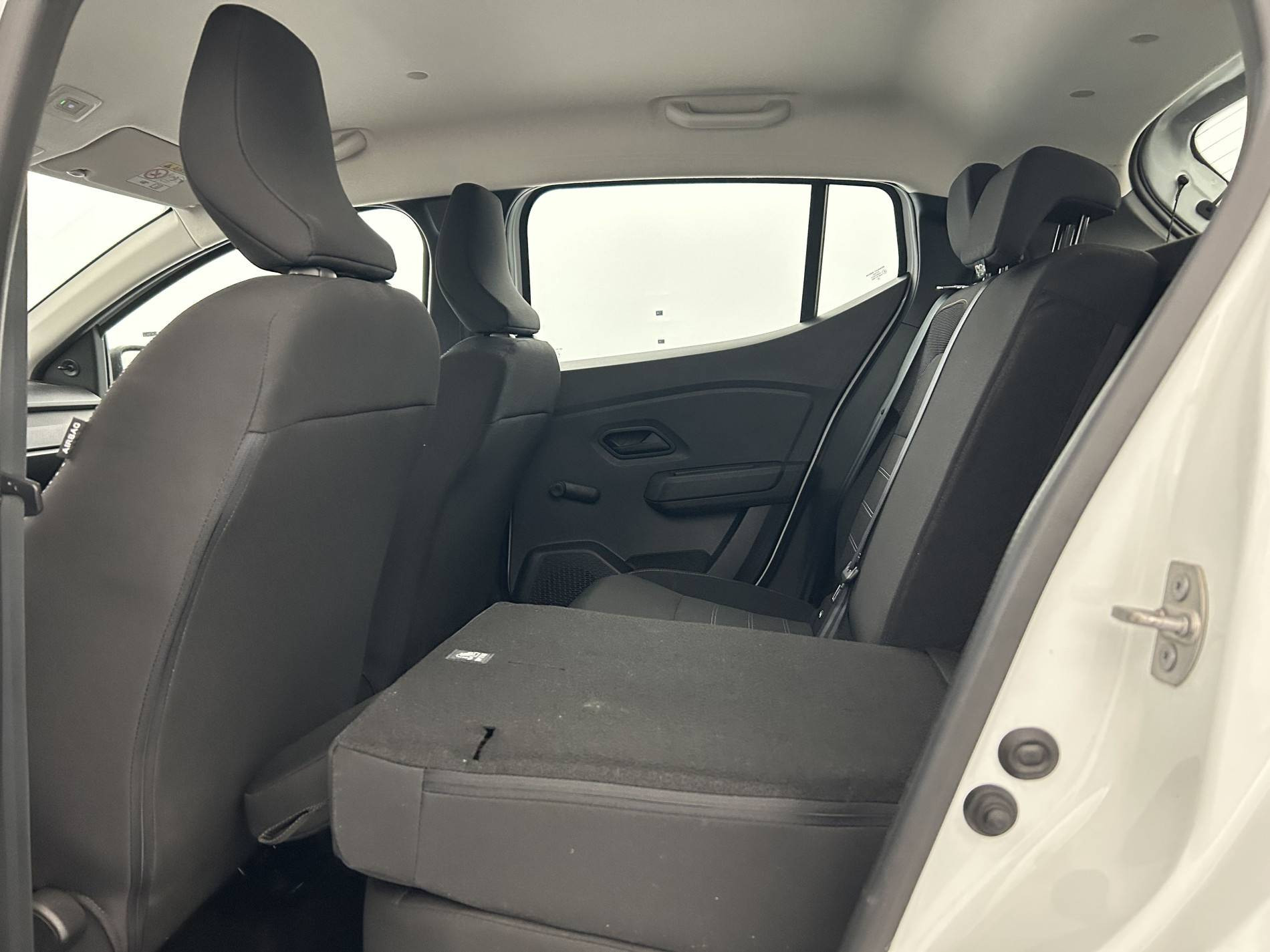 Vente en ligne Dacia Sandero  ECO-G 100 au prix de 13 990 €