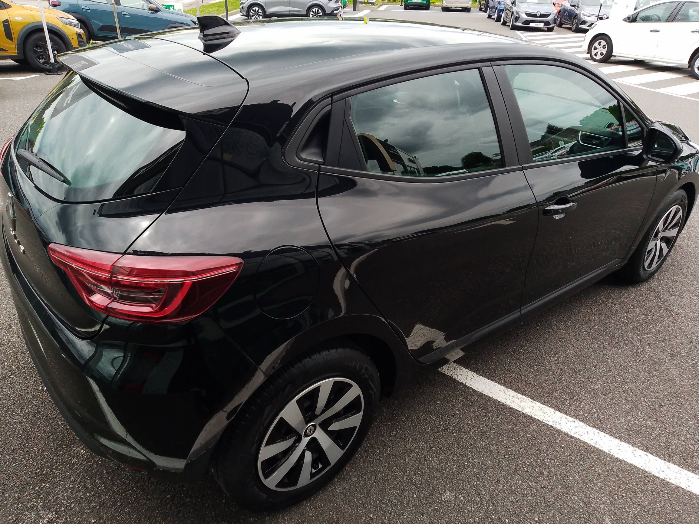 Vente en ligne Renault Clio 5 Clio TCe 90 au prix de 13 490 €