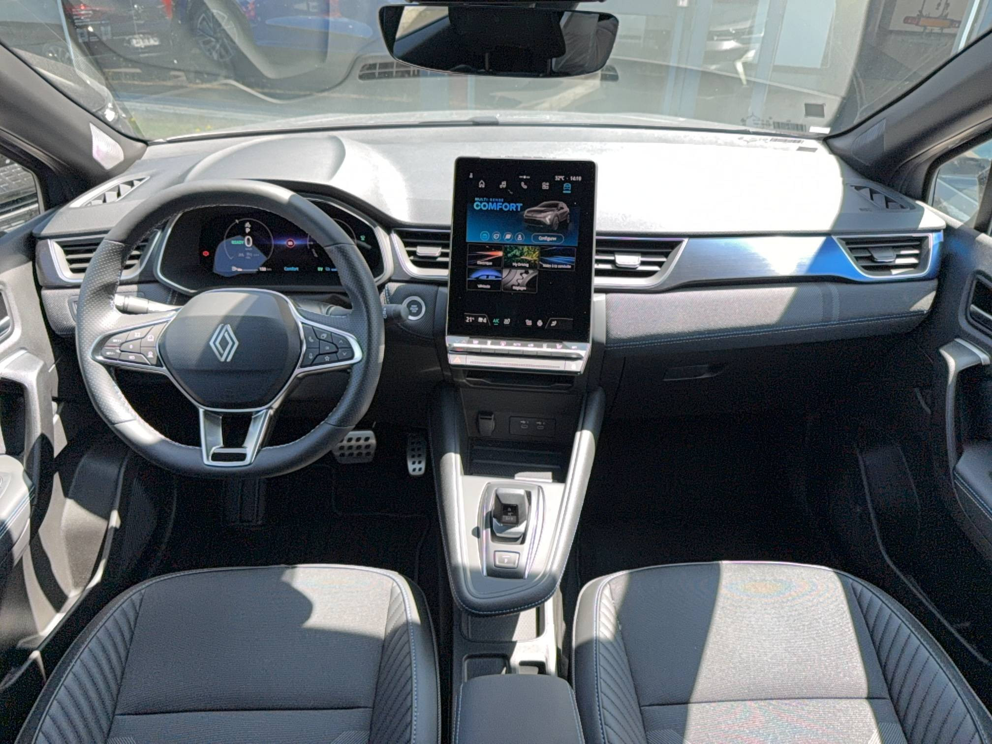 Vente en ligne Renault Captur  E-Tech full hybrid 160 ch au prix de 32 490 €