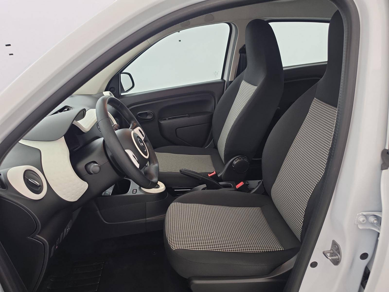 Vente en ligne Renault Twingo Electrique Twingo III E-Tech au prix de 10 990 €