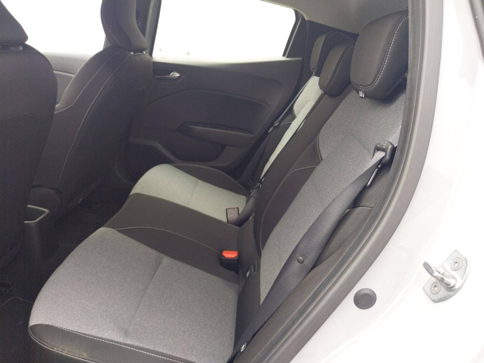 Vente en ligne Renault Clio 5 Clio E-Tech full hybrid 145 ch GSR2 au prix de 19 190 €