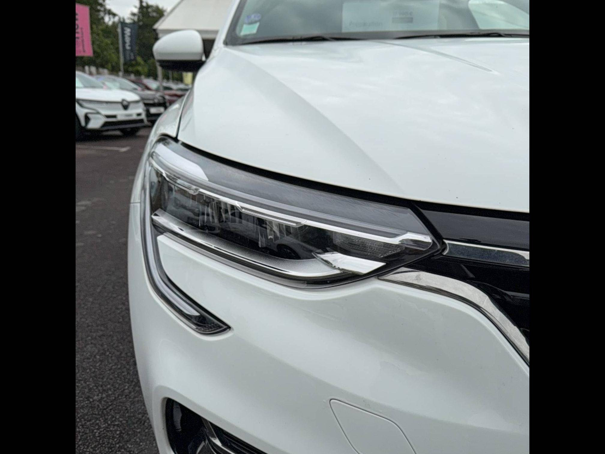 Vente en ligne Renault Arkana  E-Tech hybride 145 - 22 au prix de 17 790 €