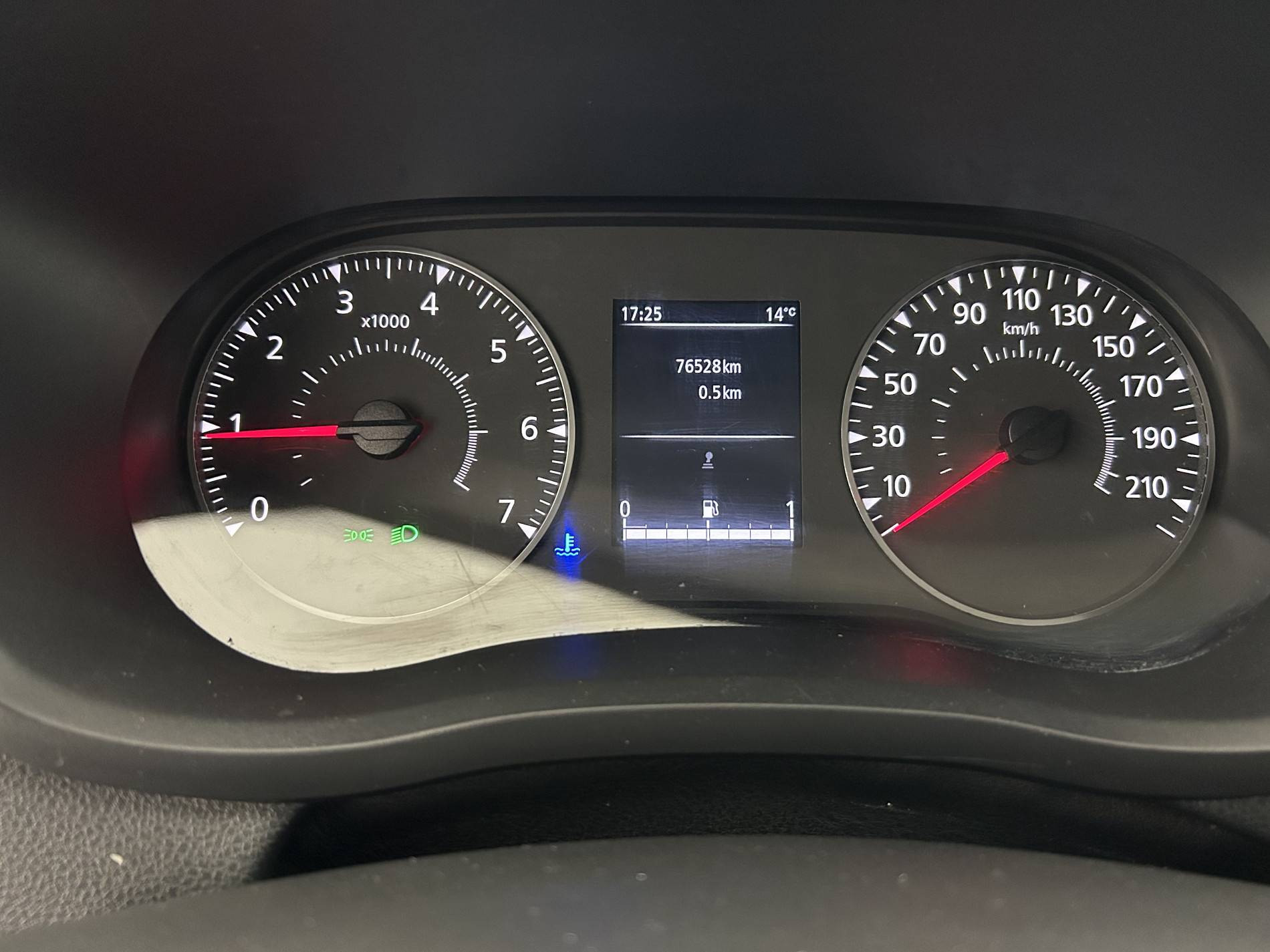 Vente en ligne Renault Master Fourgon MASTER FGN TRAC F3500 L2H2 BLUE DCI 135 au prix de 22 390 €