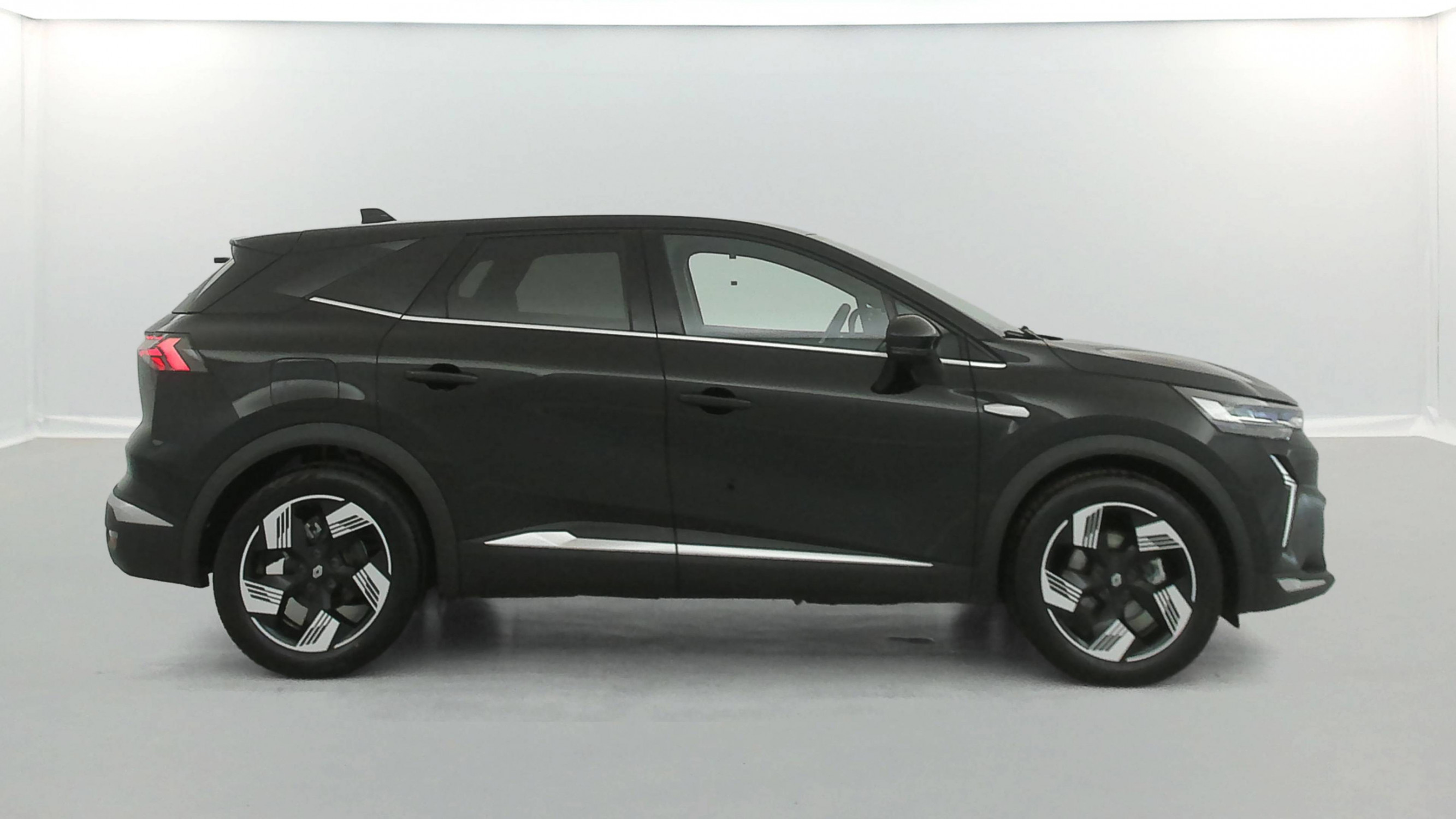 Vente en ligne Renault Symbioz  E-Tech full hybrid 145 au prix de 26 991 €