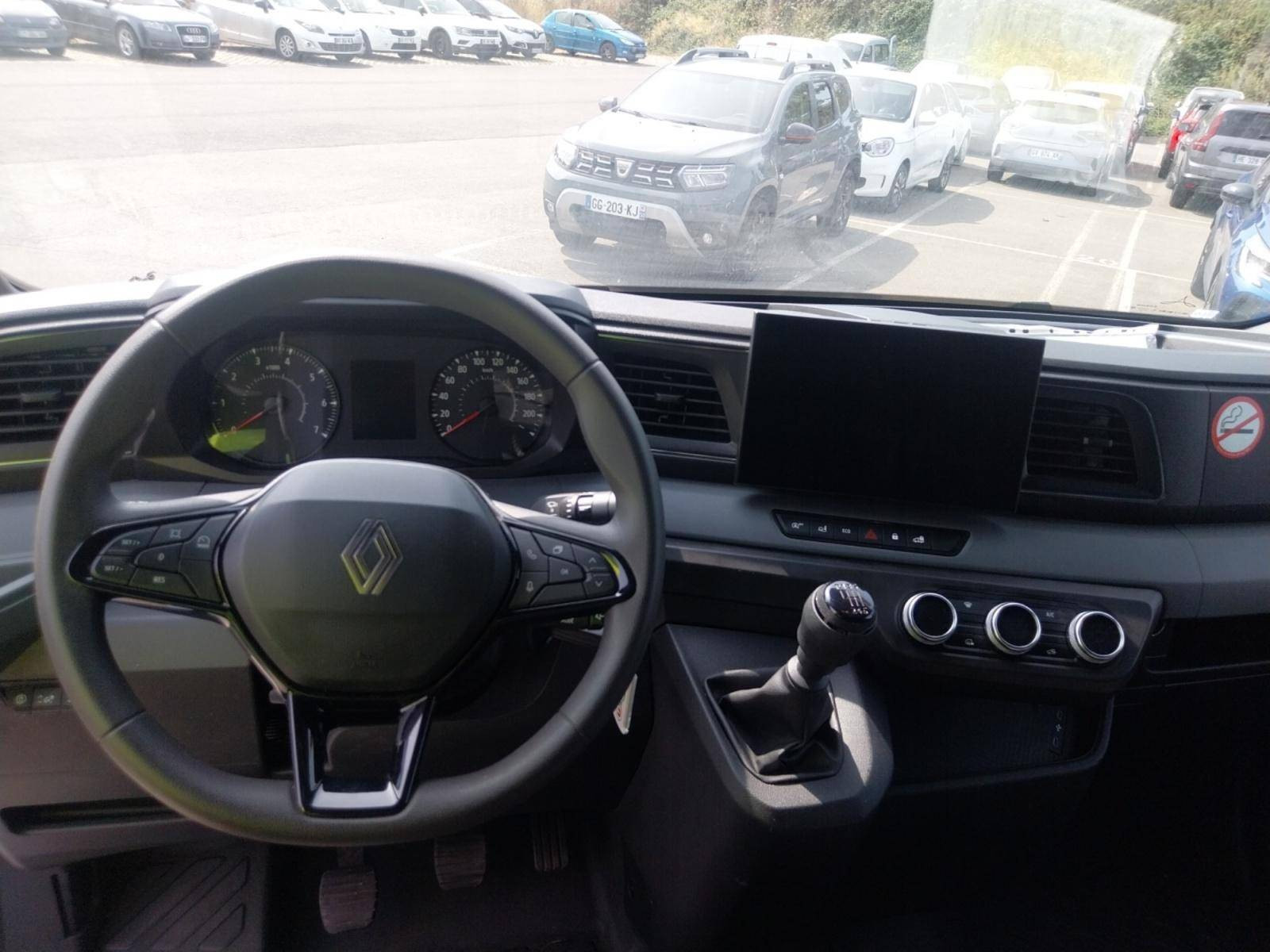 Vente en ligne Renault Master Fourgon MASTER FG BLUE DCI 130 L2H2 3T5 TR au prix de 32 990 €