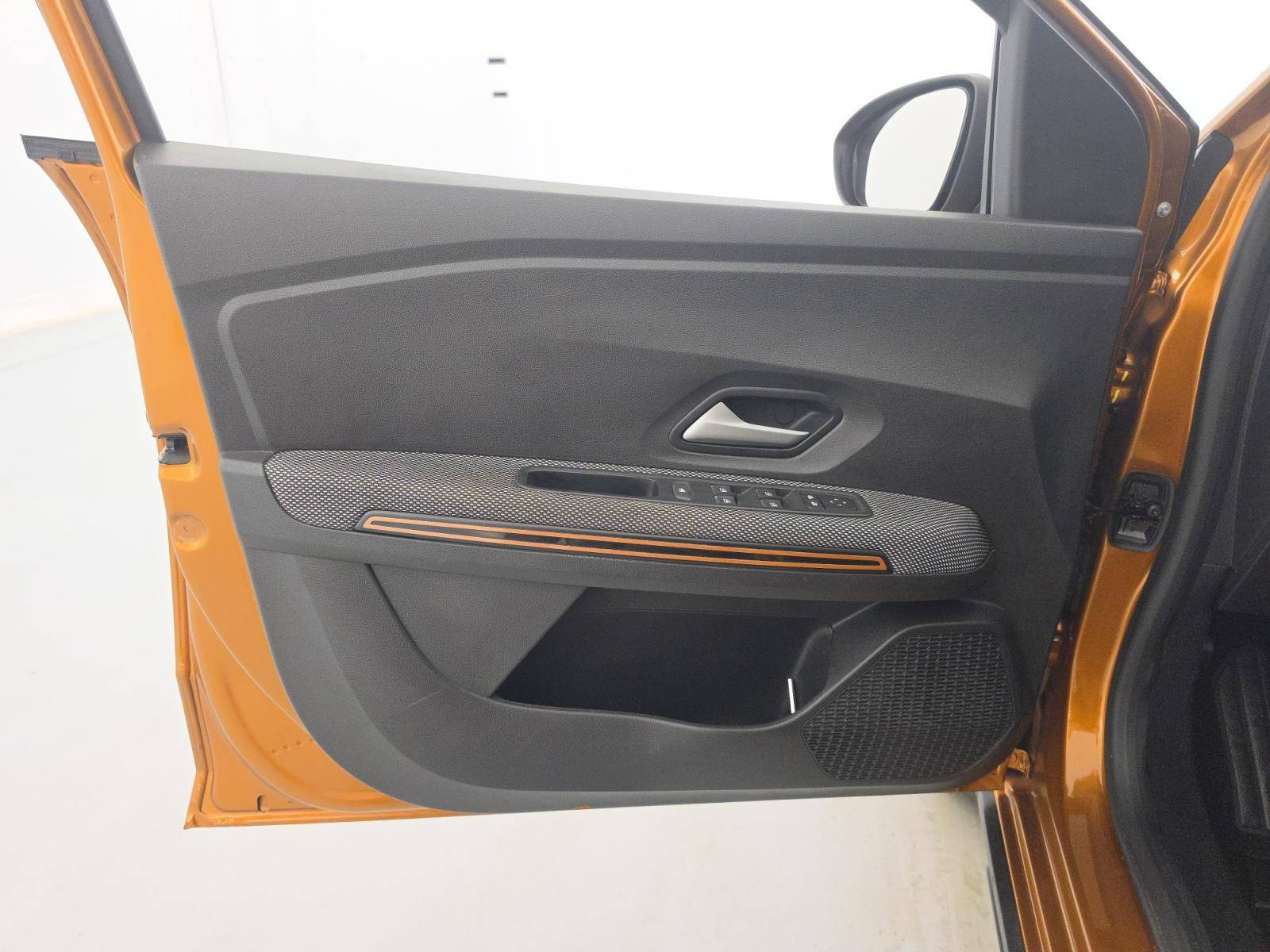 Vente en ligne Dacia Sandero  ECO-G 100 au prix de 13 490 €