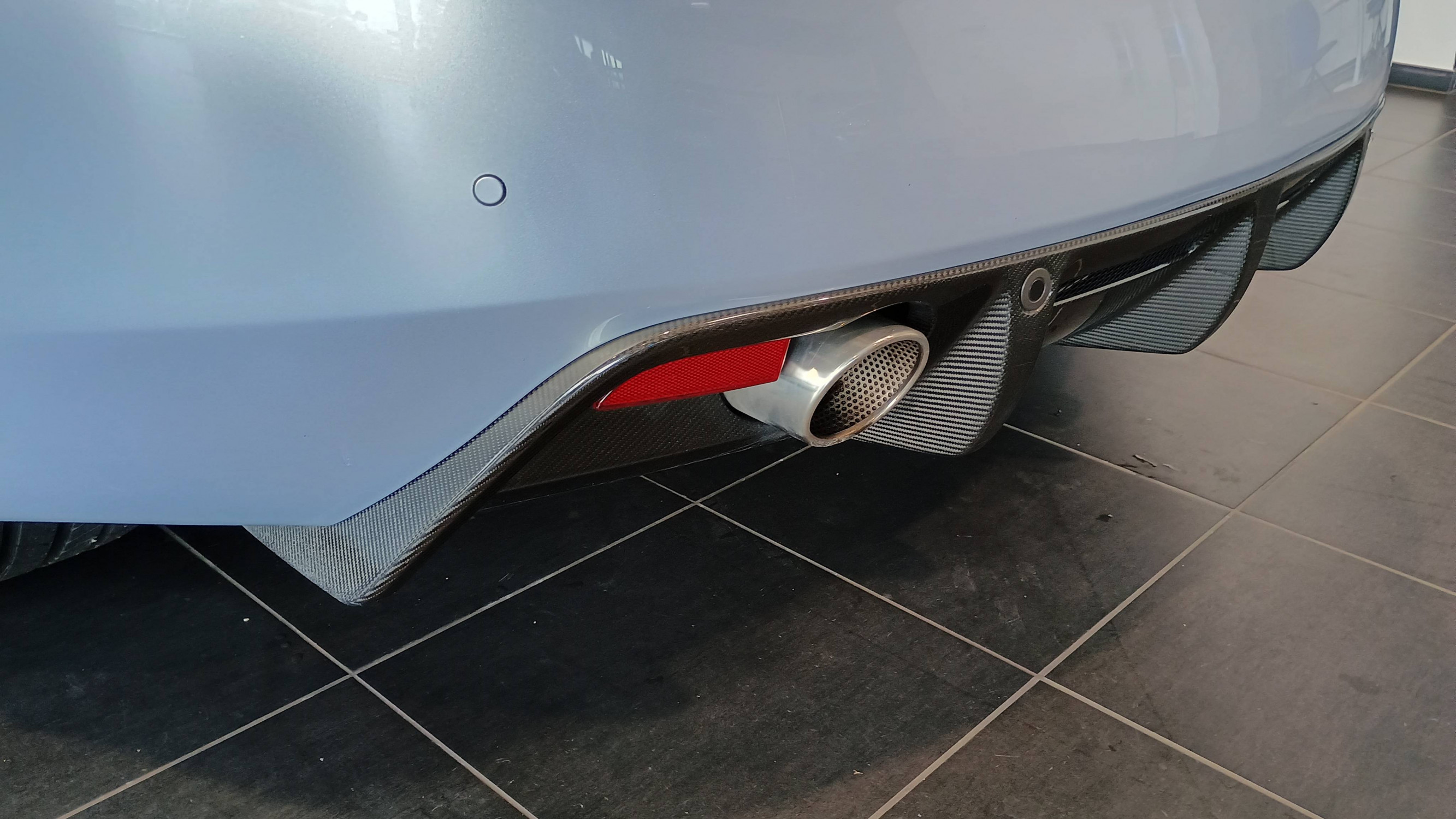 Vente en ligne Aston Martin DBS DBS au prix de 119 990 €