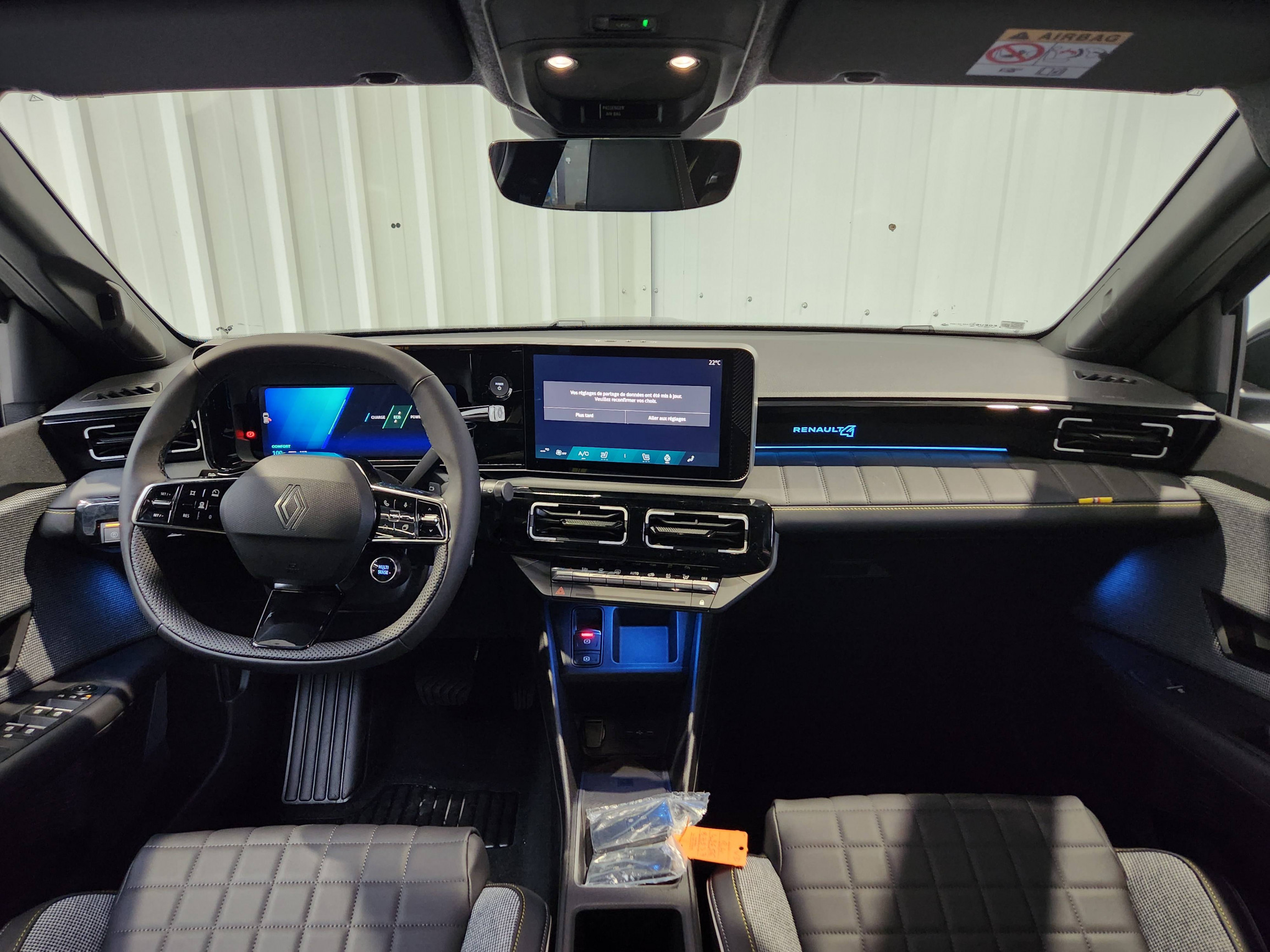 Vente en ligne Renault R4 E-Tech  150 ch autonomie confort au prix de 38 190 €