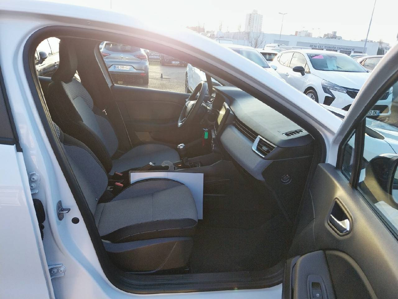 Vente en ligne Renault Clio 5 Clio SCe 65 ch GSR2 au prix de 14 990 €