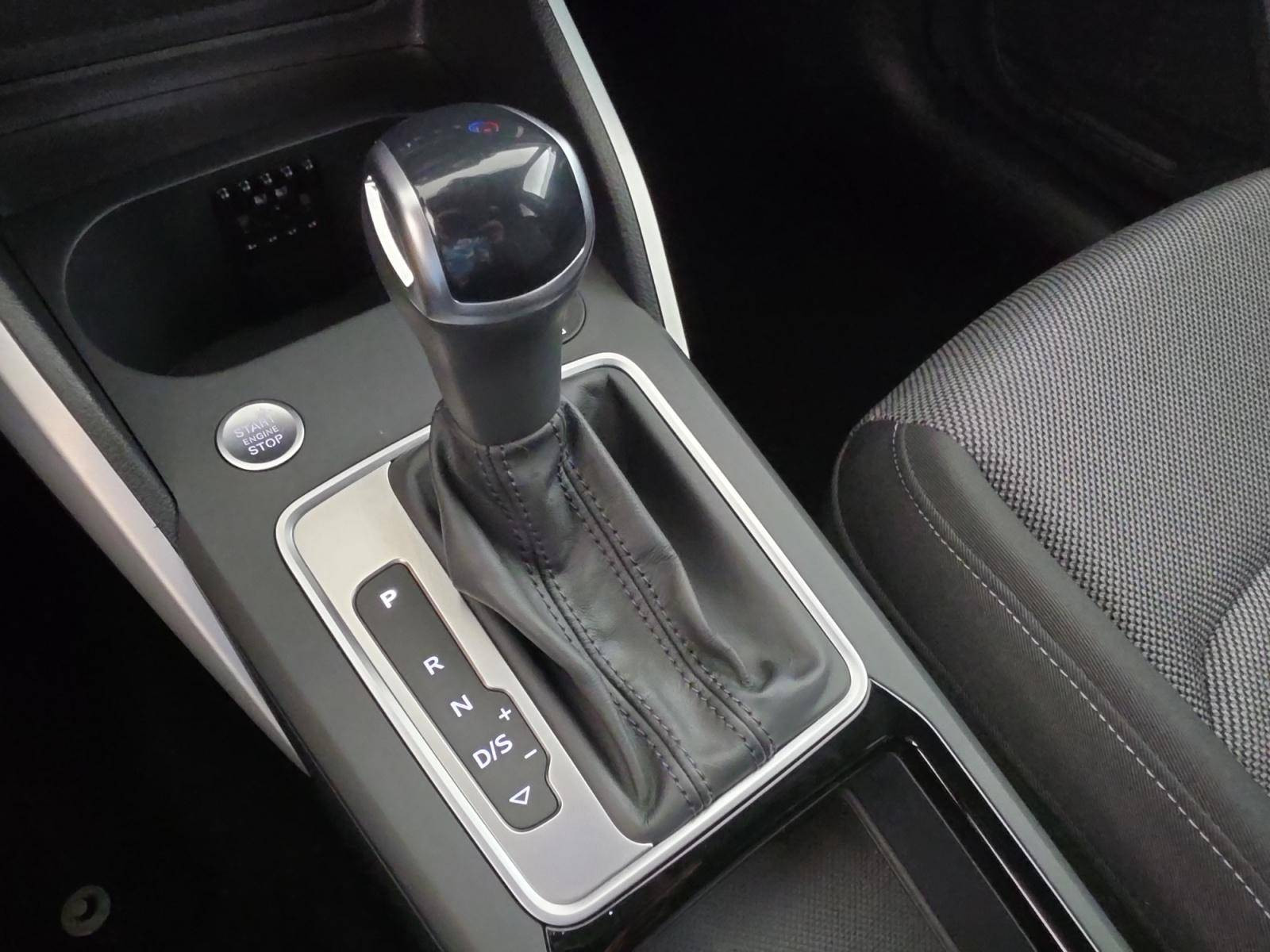Vente en ligne Audi Q2  35 TDI 150 S tronic 7 au prix de 32 990 €