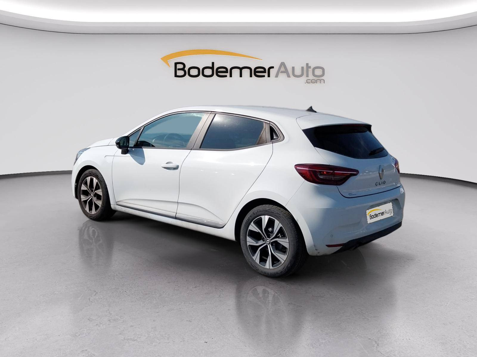 Vente en ligne Renault Clio 5 Clio TCe 100 GPL au prix de 15 990 €