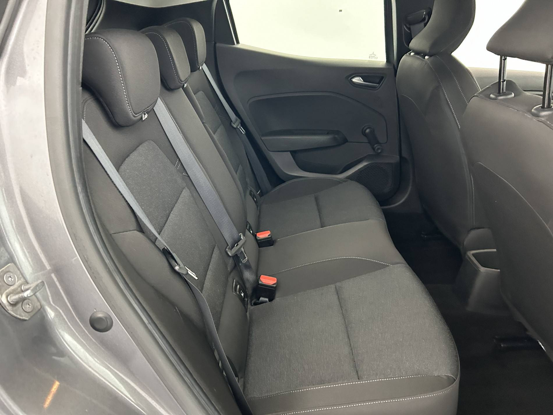 Vente en ligne Renault Clio 5 Clio TCe 90 au prix de 14 500 €