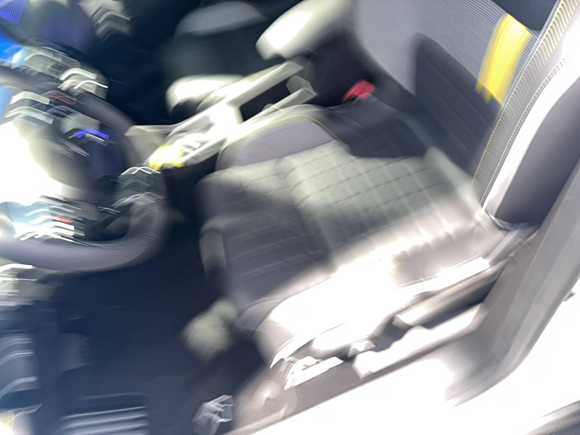 Vente en ligne Renault R4 E-Tech  150 ch autonomie confort au prix de 35 990 €