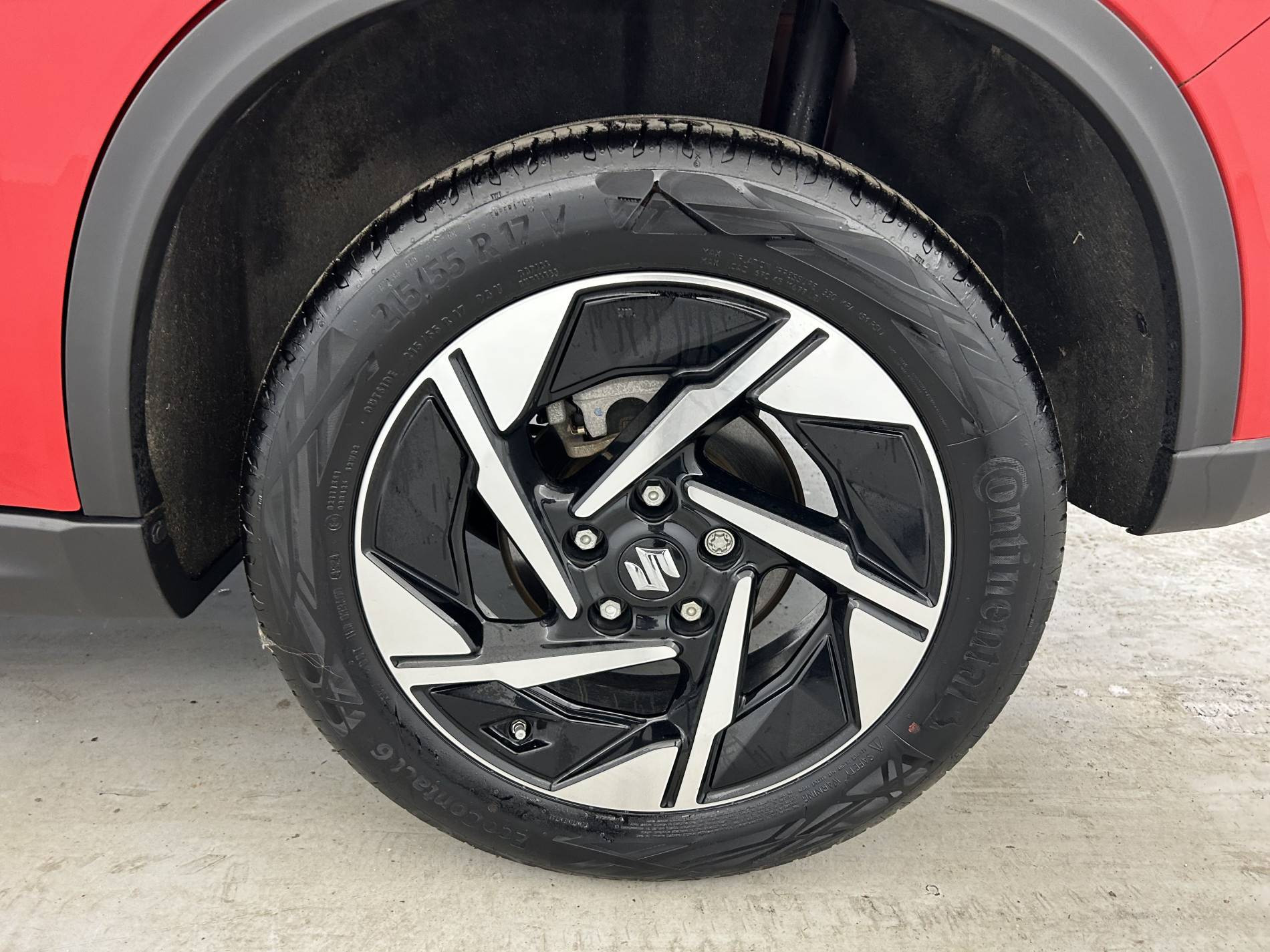 Vente en ligne Suzuki Vitara  1.5 Dualjet Hybrid Auto au prix de 22 890 €