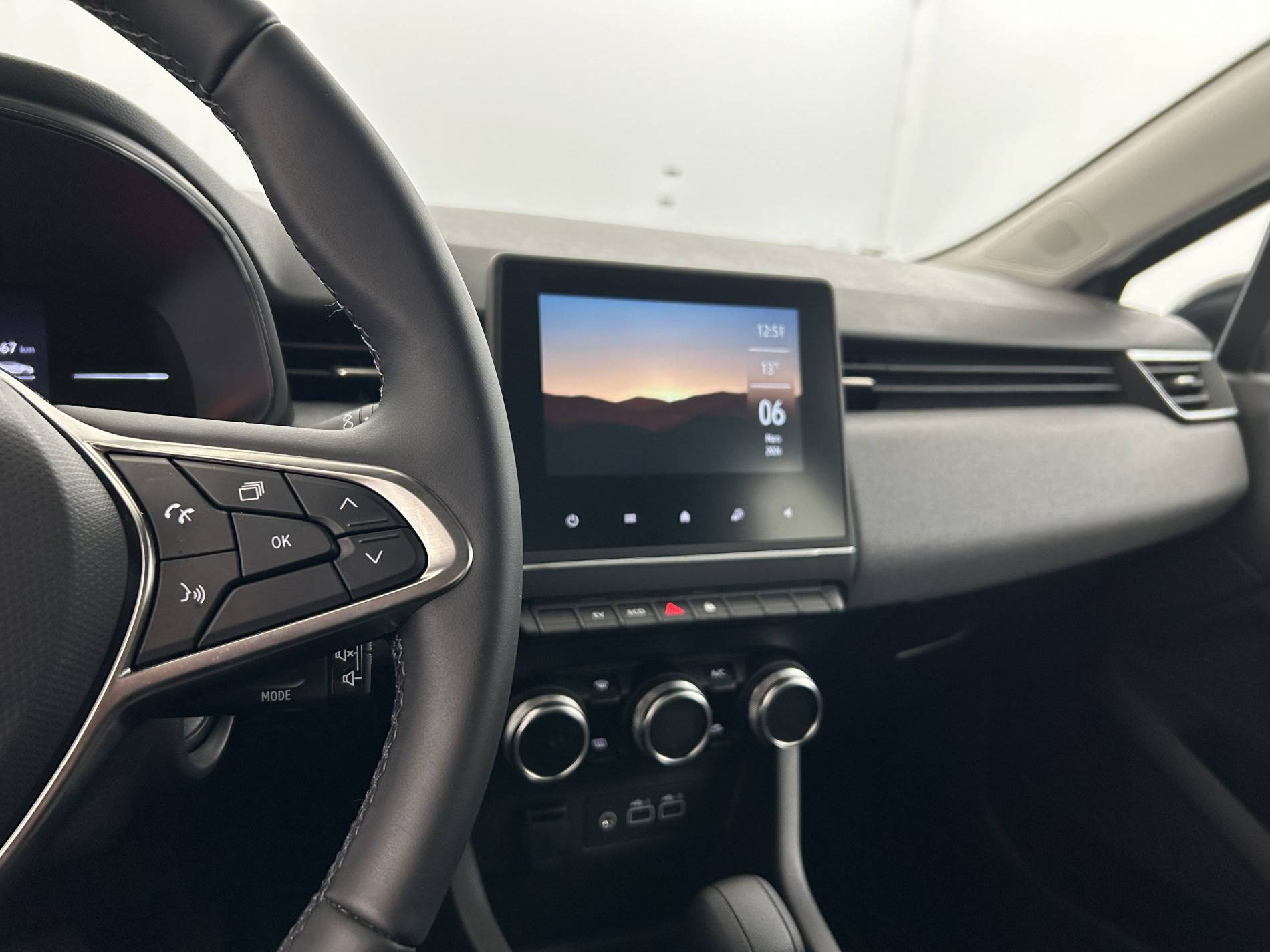 Vente en ligne Renault Clio 5 Clio E-Tech full hybrid 145 ch GSR2 au prix de 19 990 €